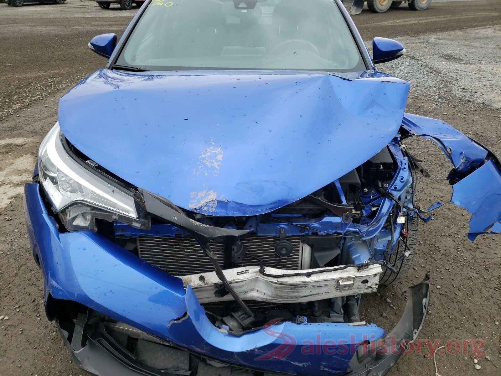 NMTKHMBX7JR038910 2018 TOYOTA C-HR