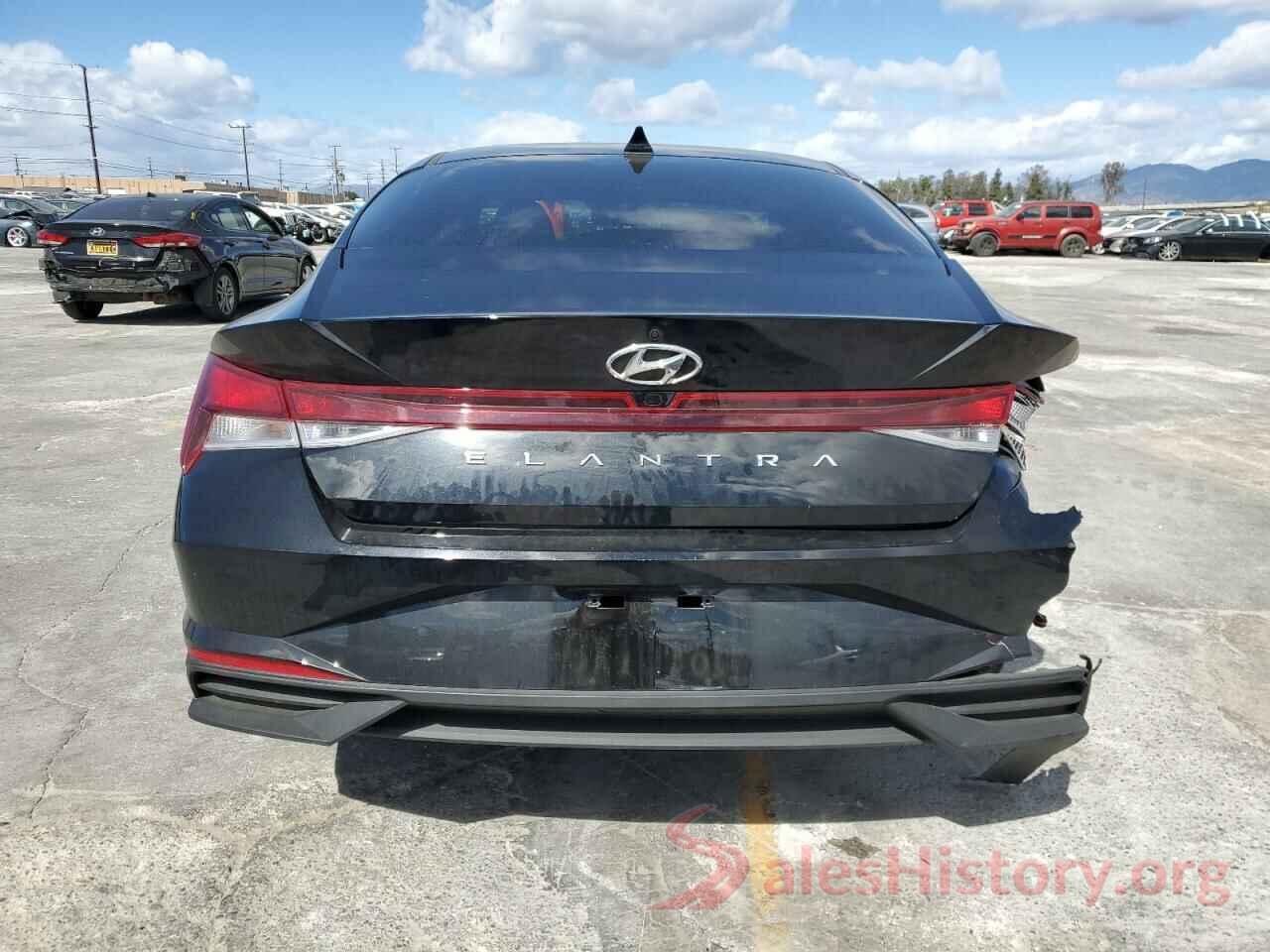 5NPLM4AGXNH054372 2022 HYUNDAI ELANTRA