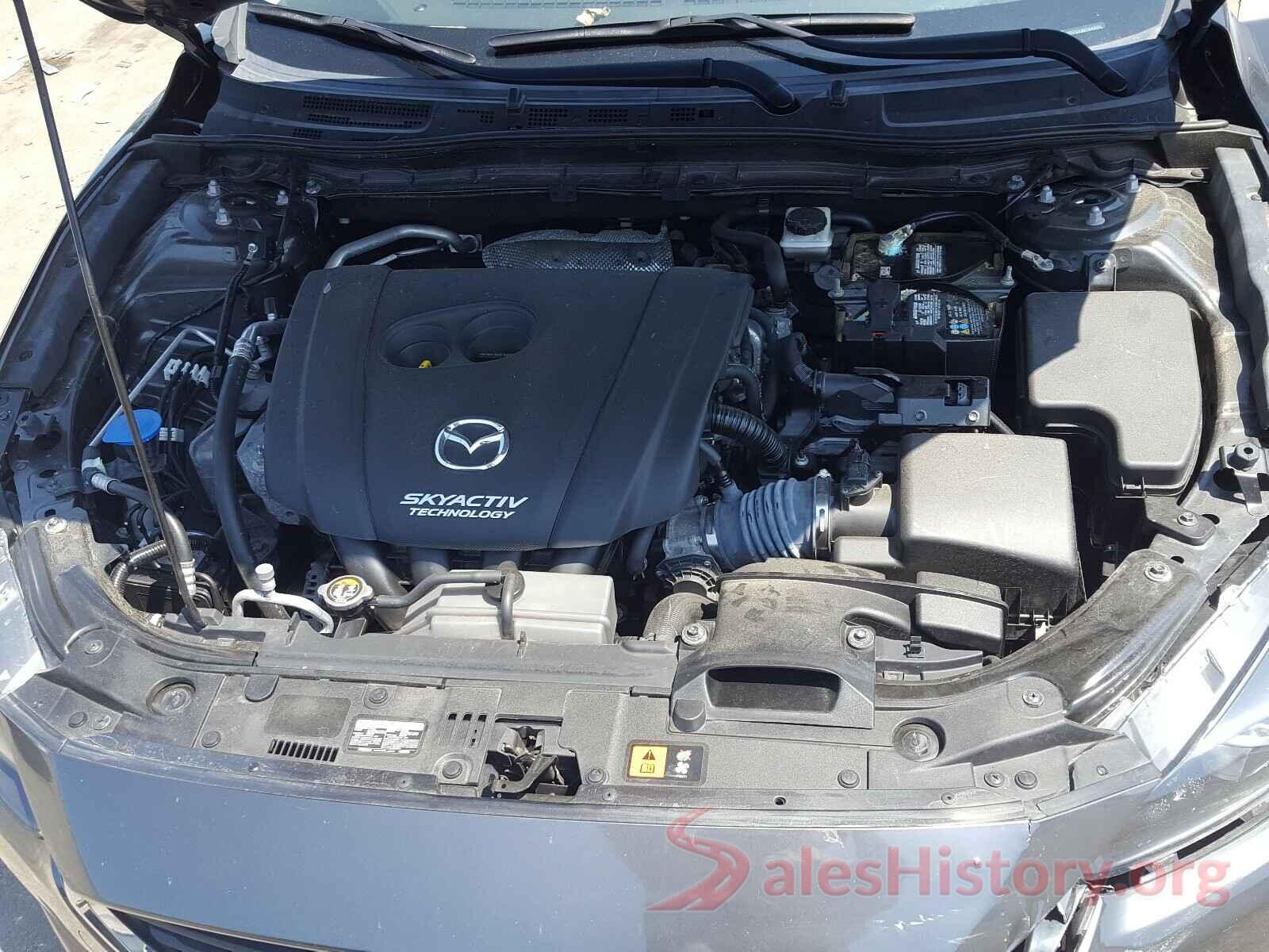 3MZBN1V37JM184884 2018 MAZDA 3