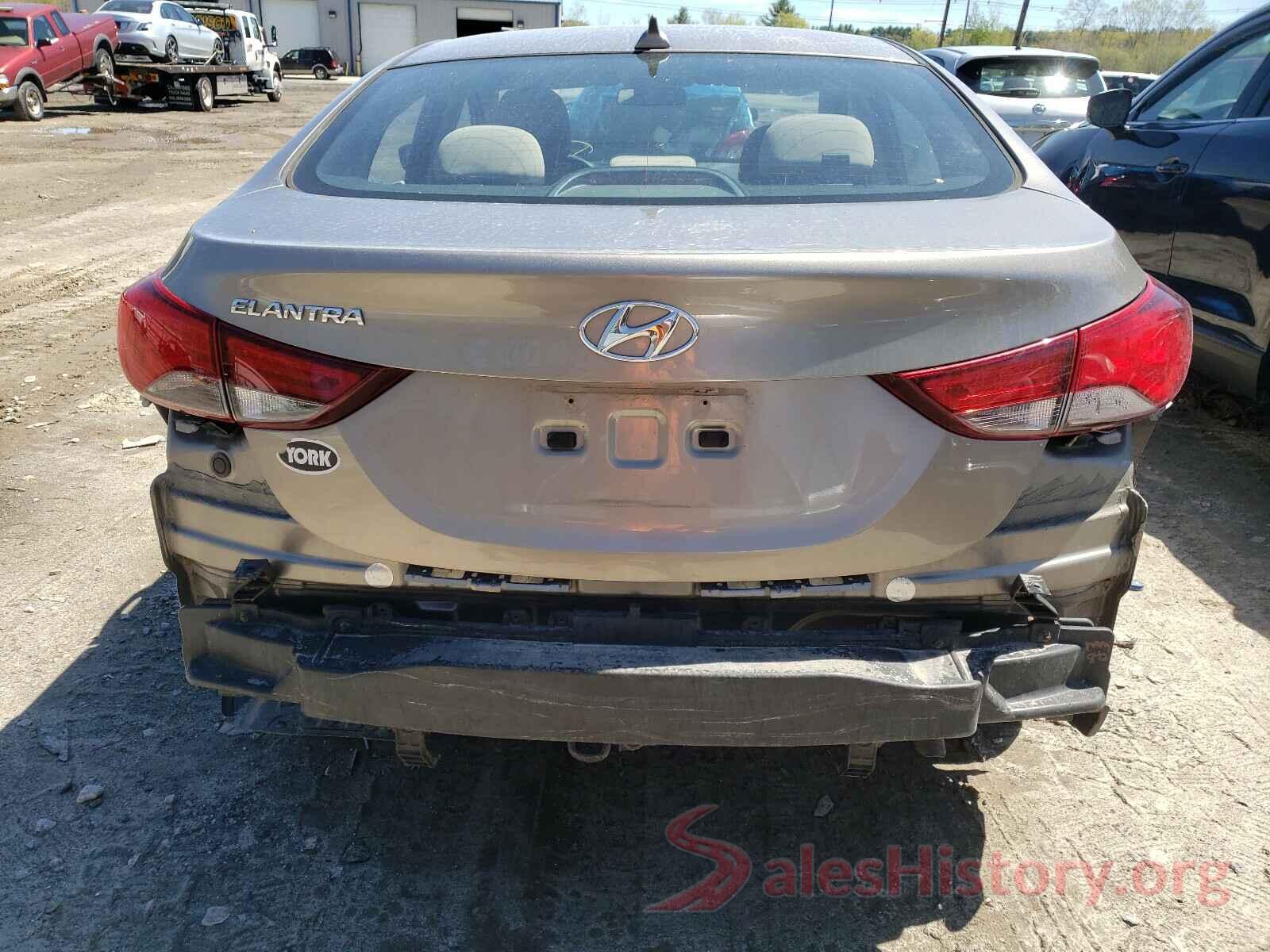 5NPDH4AEXGH746951 2016 HYUNDAI ELANTRA