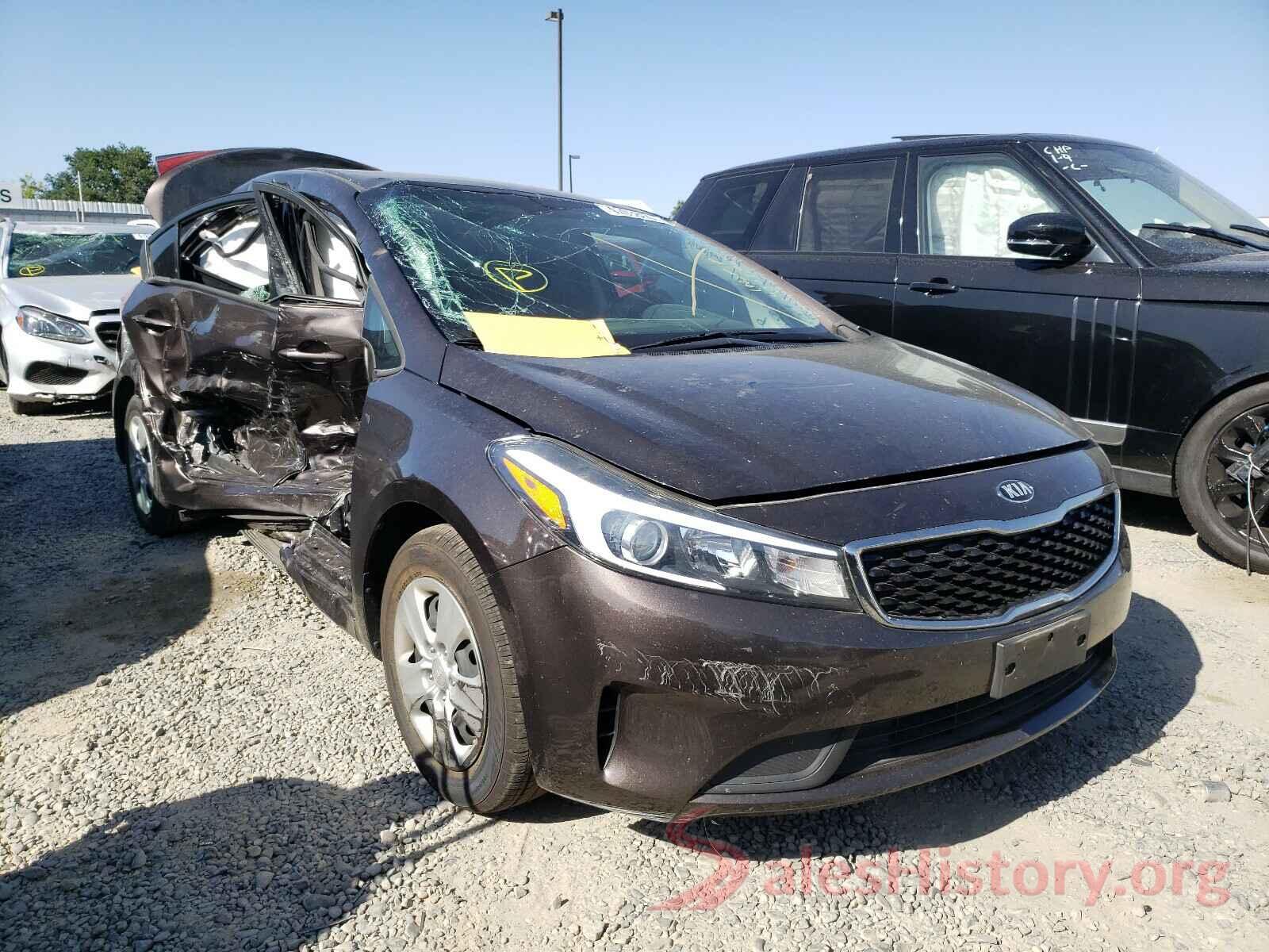 3KPFL4A78JE226039 2018 KIA FORTE