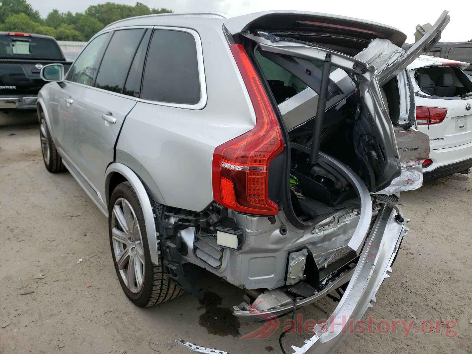 YV4A22PL0J1334130 2018 VOLVO XC90