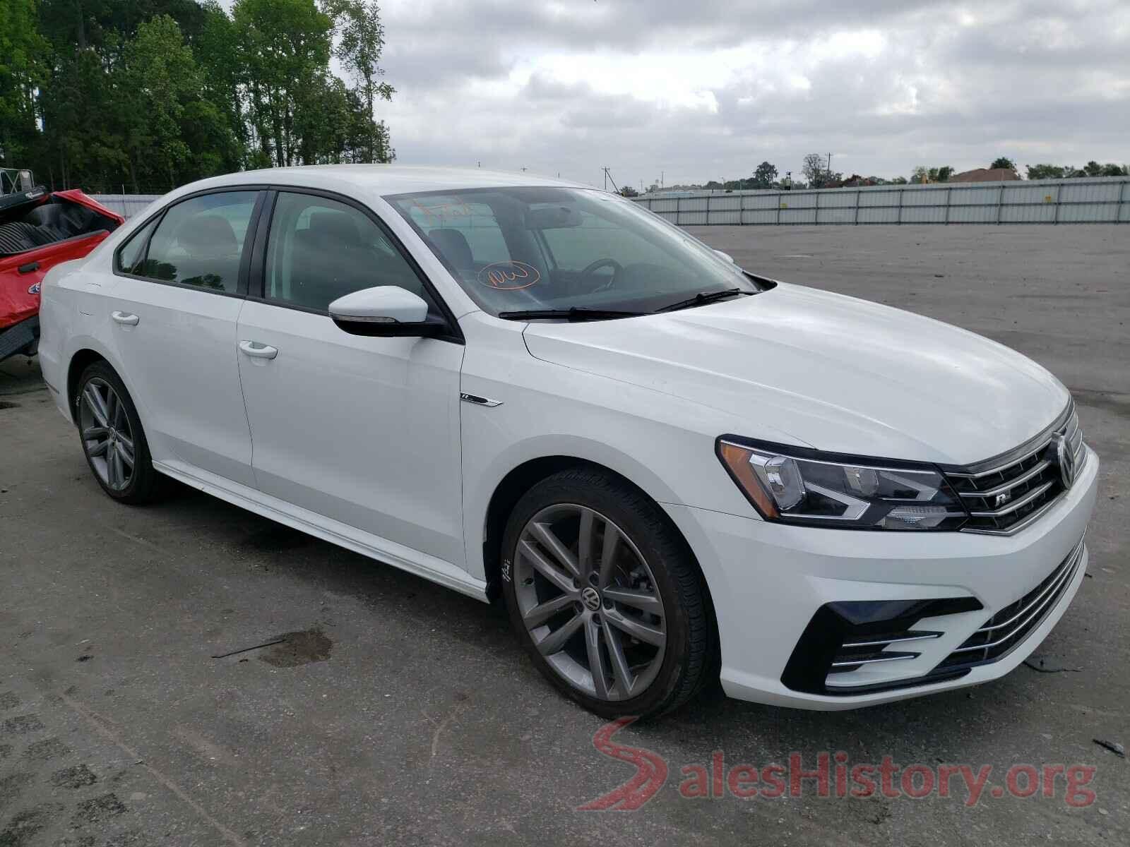 1VWAA7A35JC046875 2018 VOLKSWAGEN PASSAT