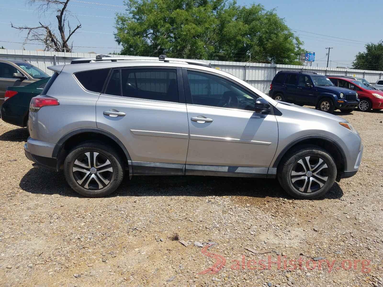 2T3ZFREV8GW239137 2016 TOYOTA RAV4