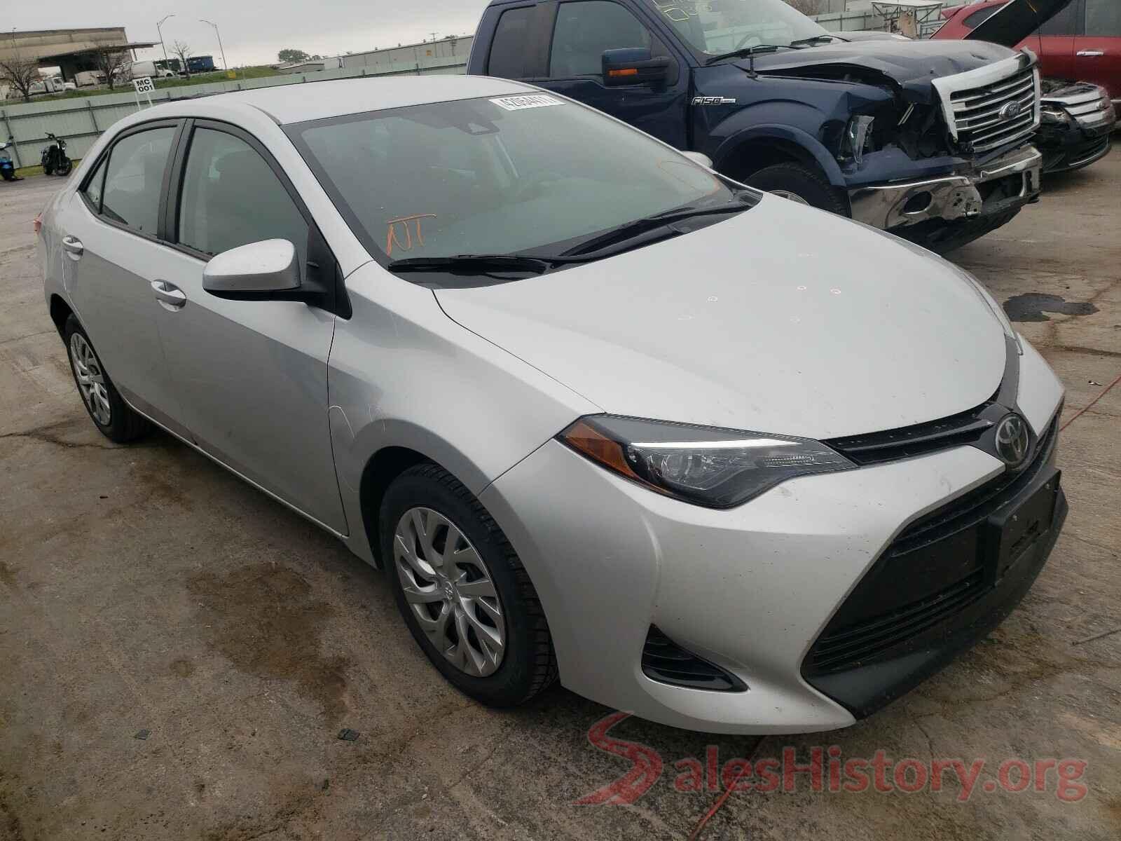 2T1BURHE9JC124079 2018 TOYOTA COROLLA