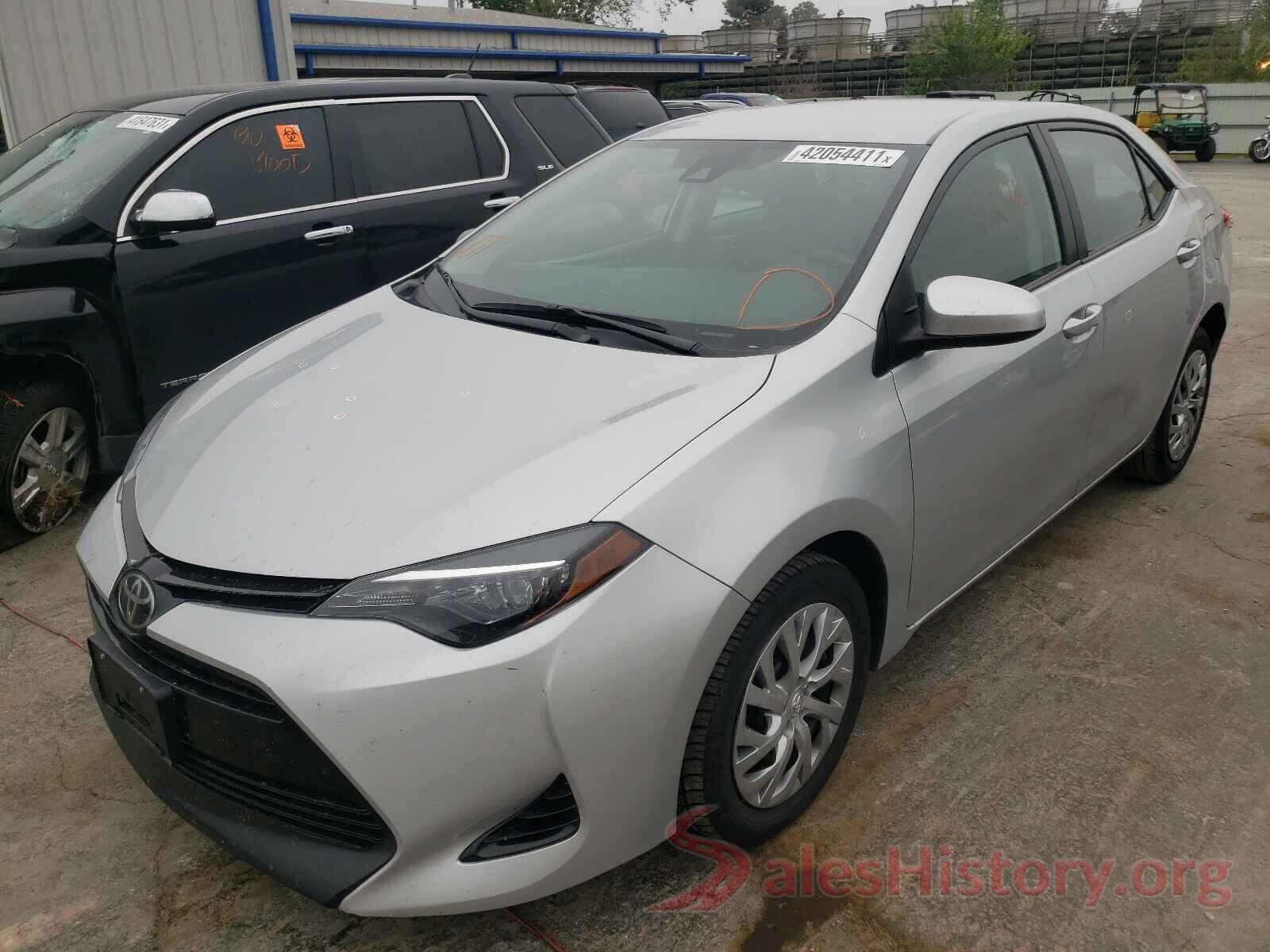 2T1BURHE9JC124079 2018 TOYOTA COROLLA