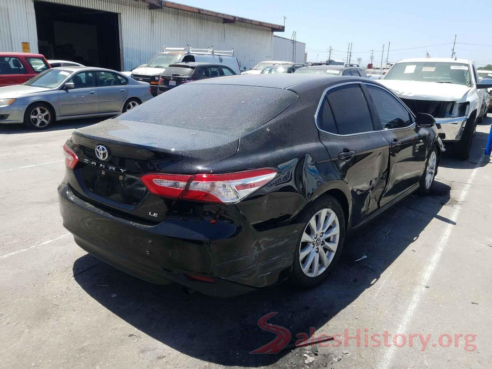 4T1B11HKXJU069950 2018 TOYOTA CAMRY