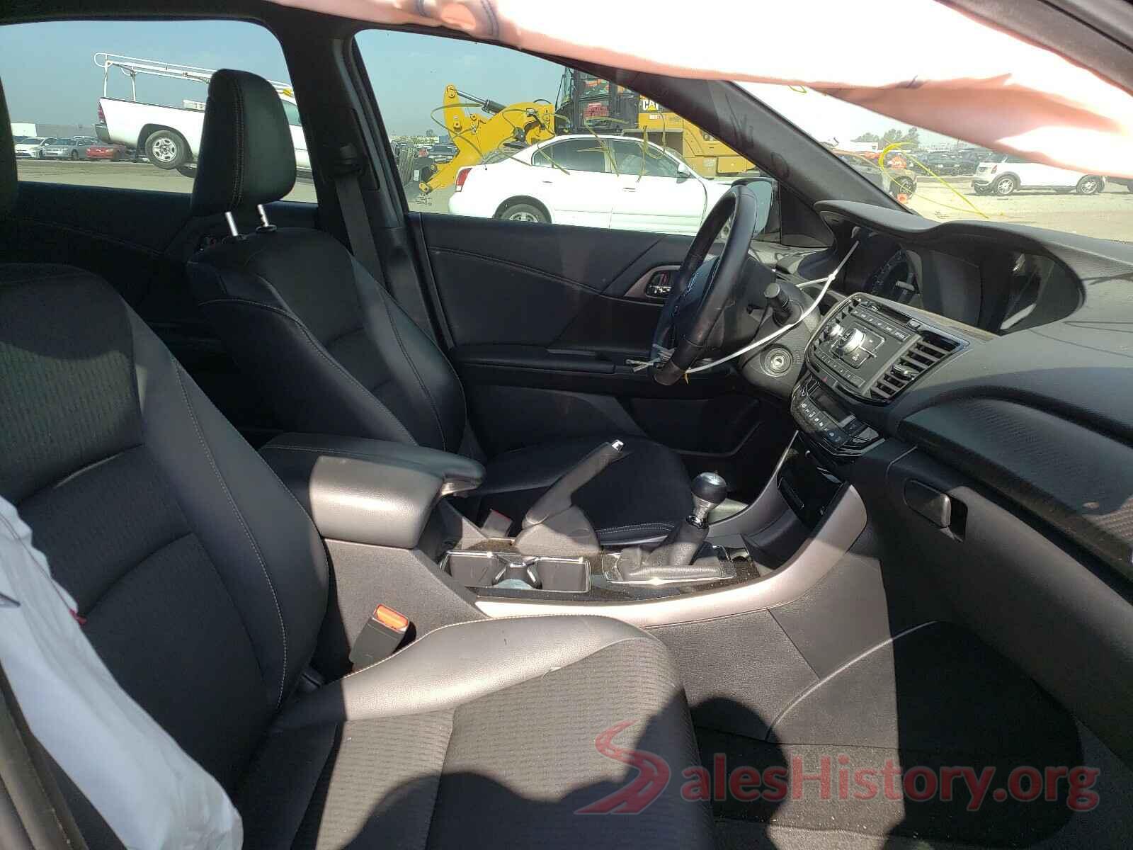 1HGCR2E5XGA217855 2016 HONDA ACCORD