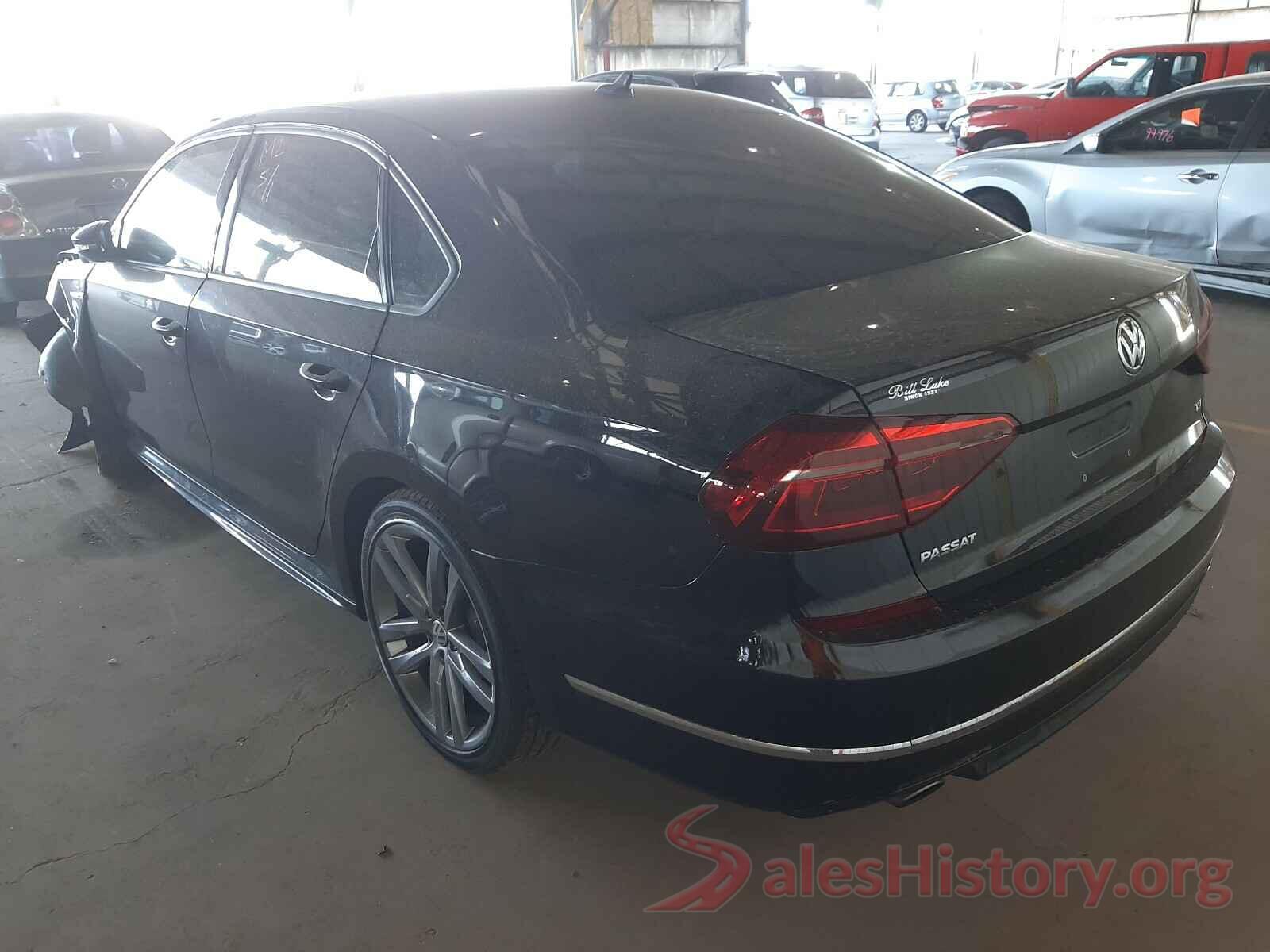 1VWAA7A36JC031852 2018 VOLKSWAGEN PASSAT