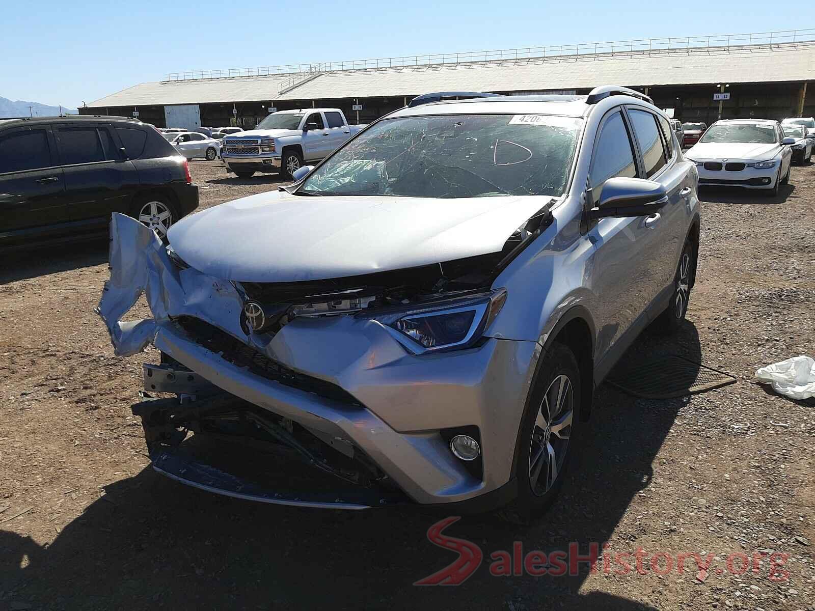 2T3WFREV3HW337092 2017 TOYOTA RAV4