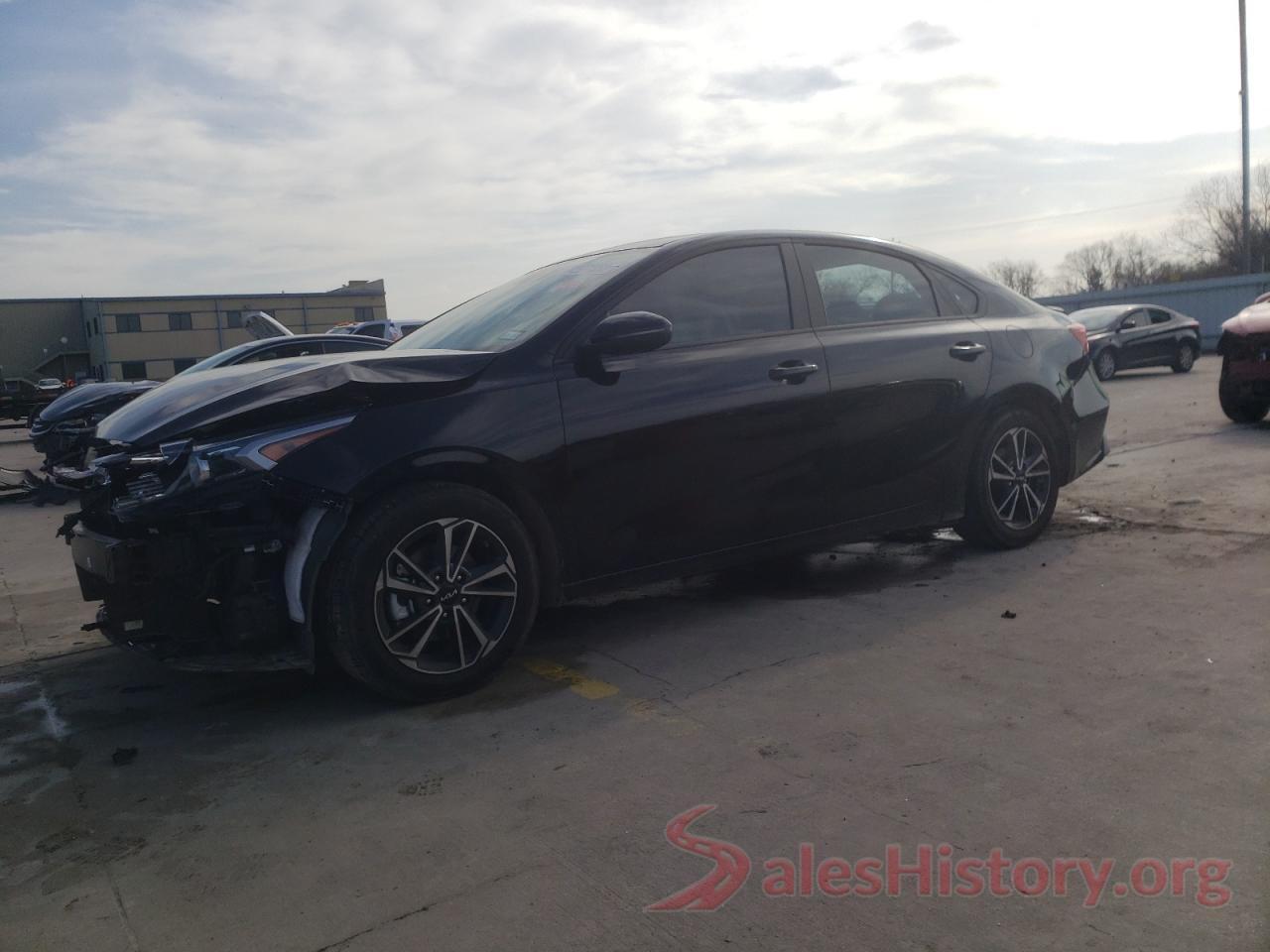 3KPF24AD7NE486611 2022 KIA FORTE