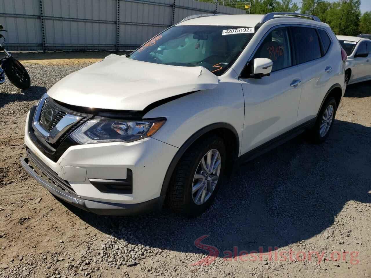 KNMAT2MVXHP581085 2017 NISSAN ROGUE