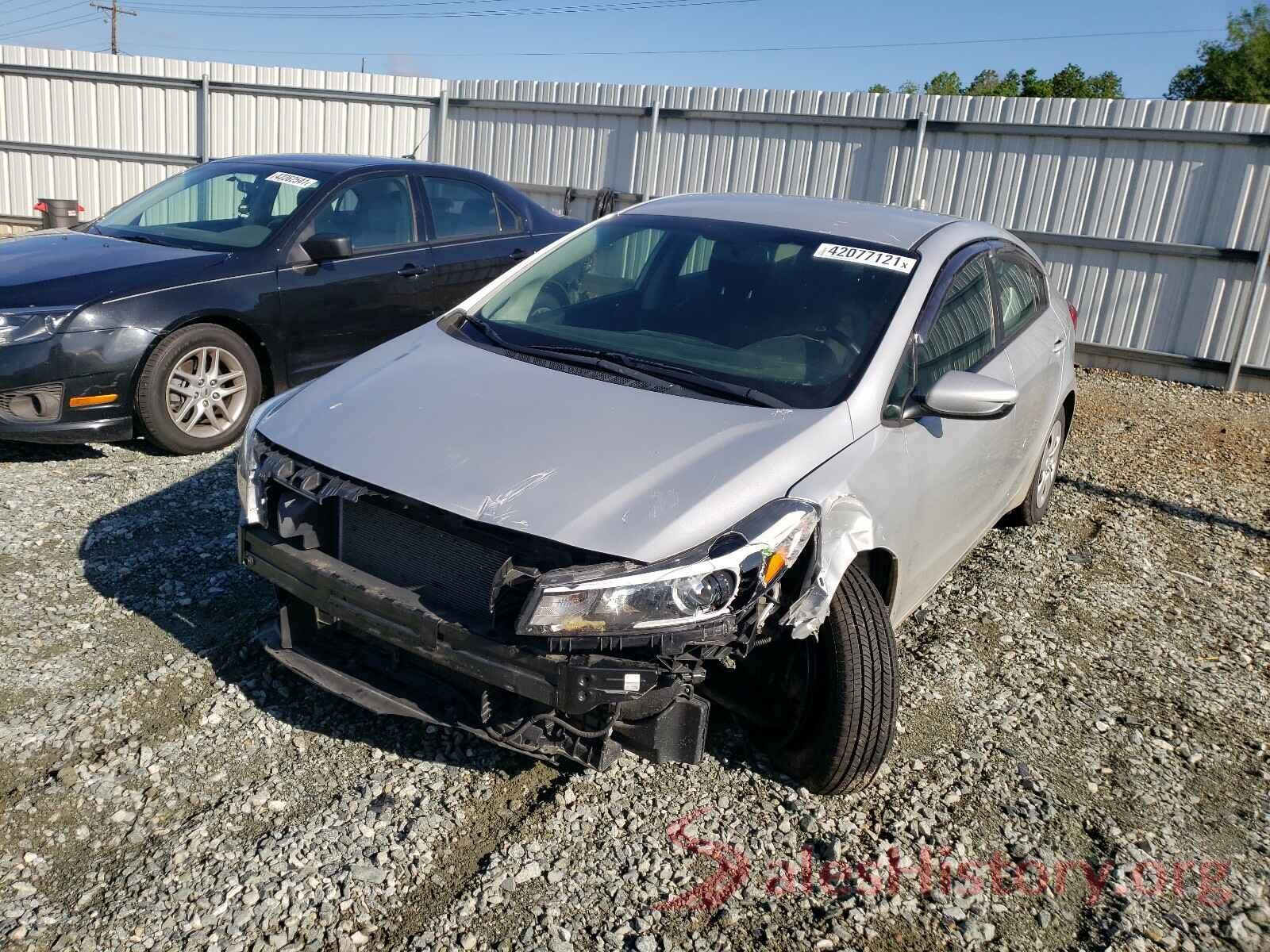 3KPFK4A7XHE160624 2017 KIA FORTE