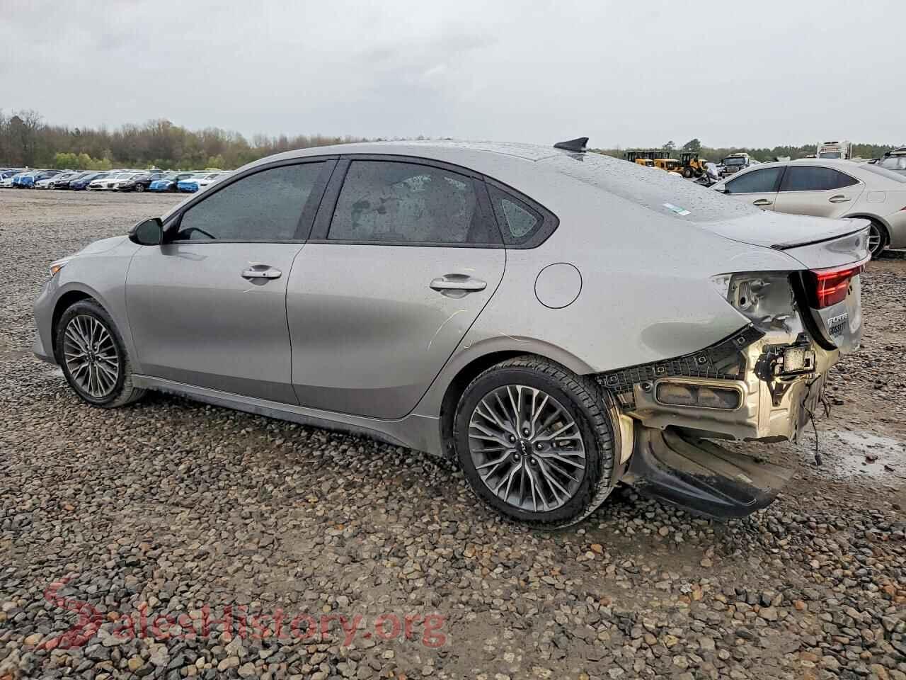 2024 KIA FORTE VIN 3KPF54AD3RE706386, front view