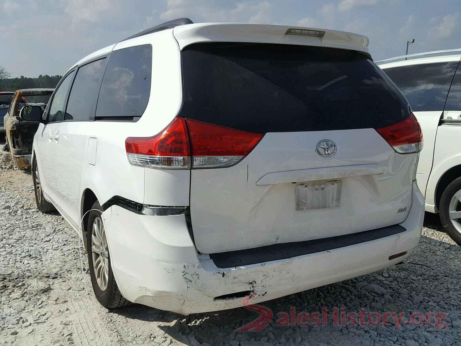 5TDYK3DC6BS078009 2011 TOYOTA SIENNA XLE