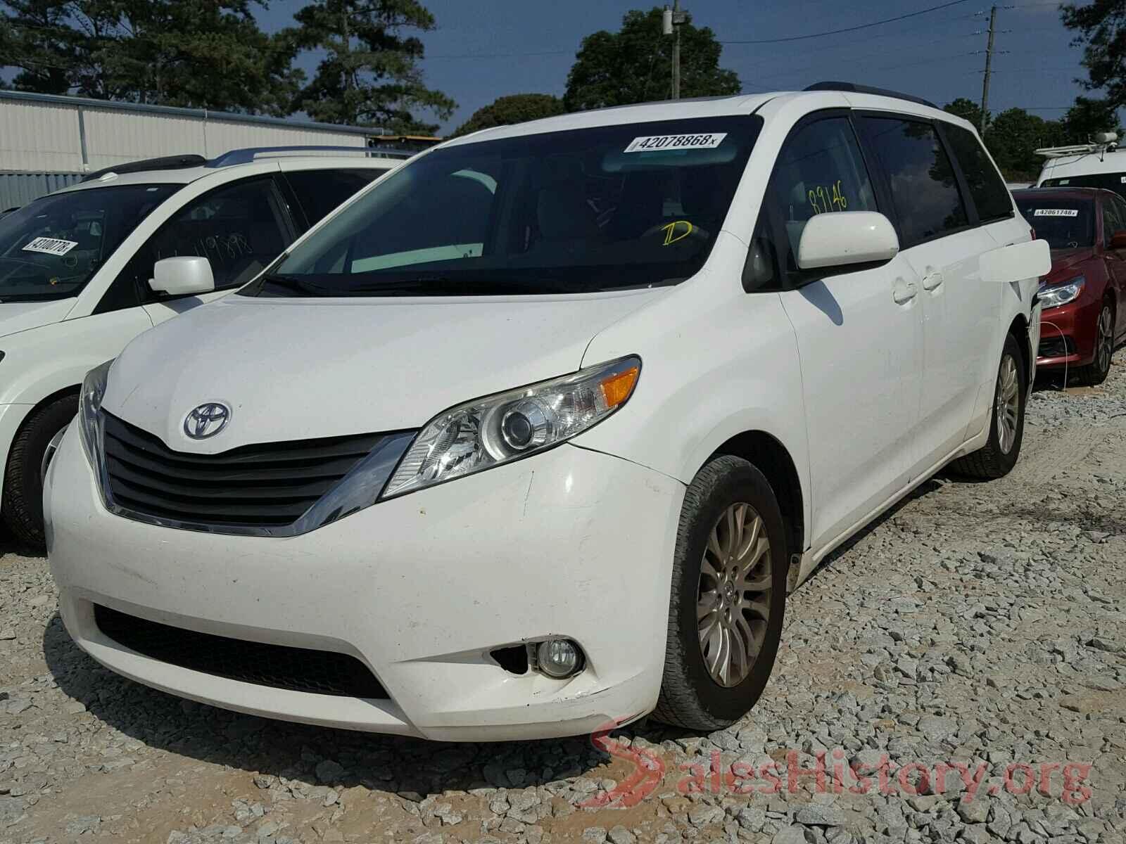 5TDYK3DC6BS078009 2011 TOYOTA SIENNA XLE