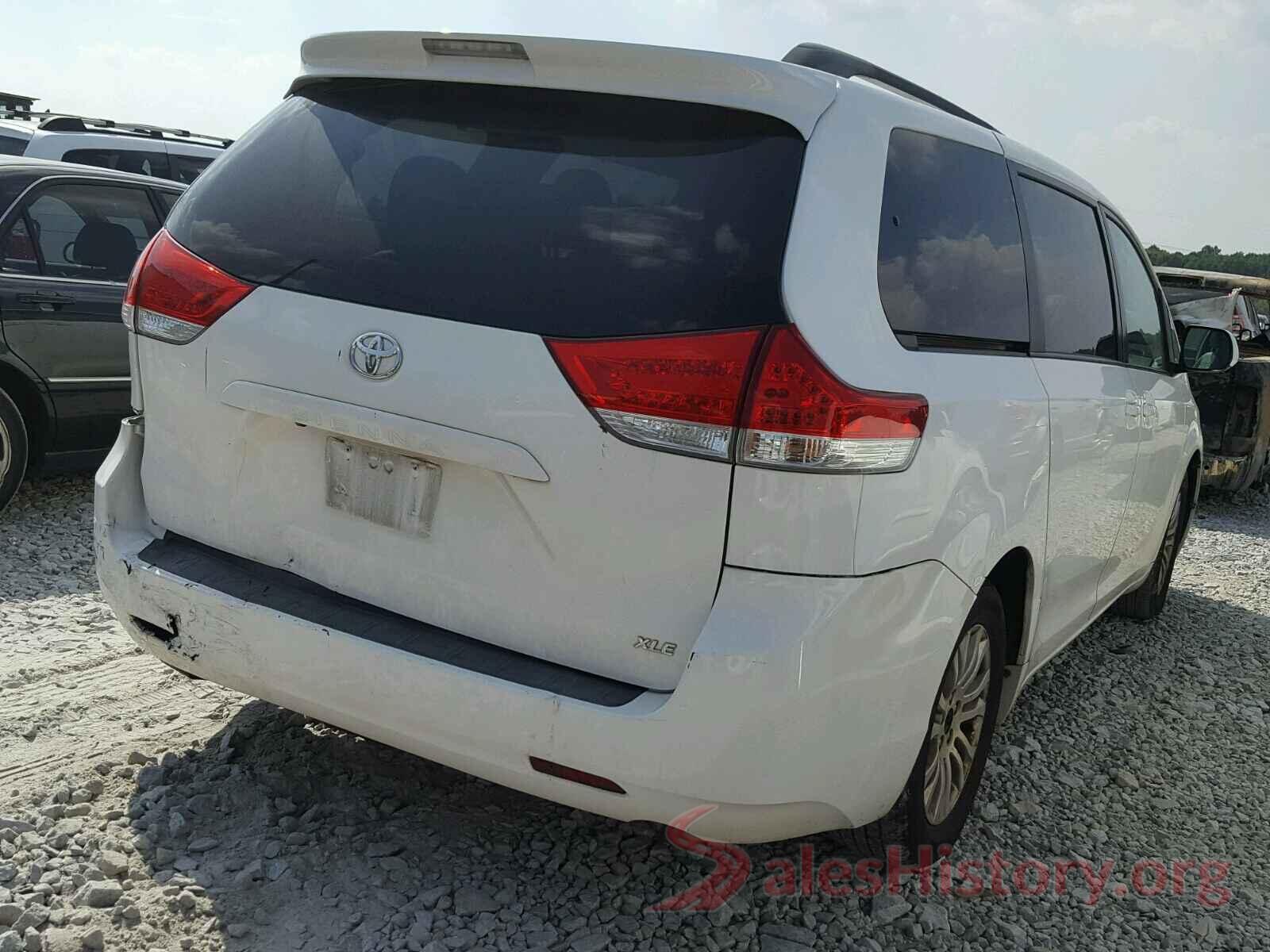 5TDYK3DC6BS078009 2011 TOYOTA SIENNA XLE