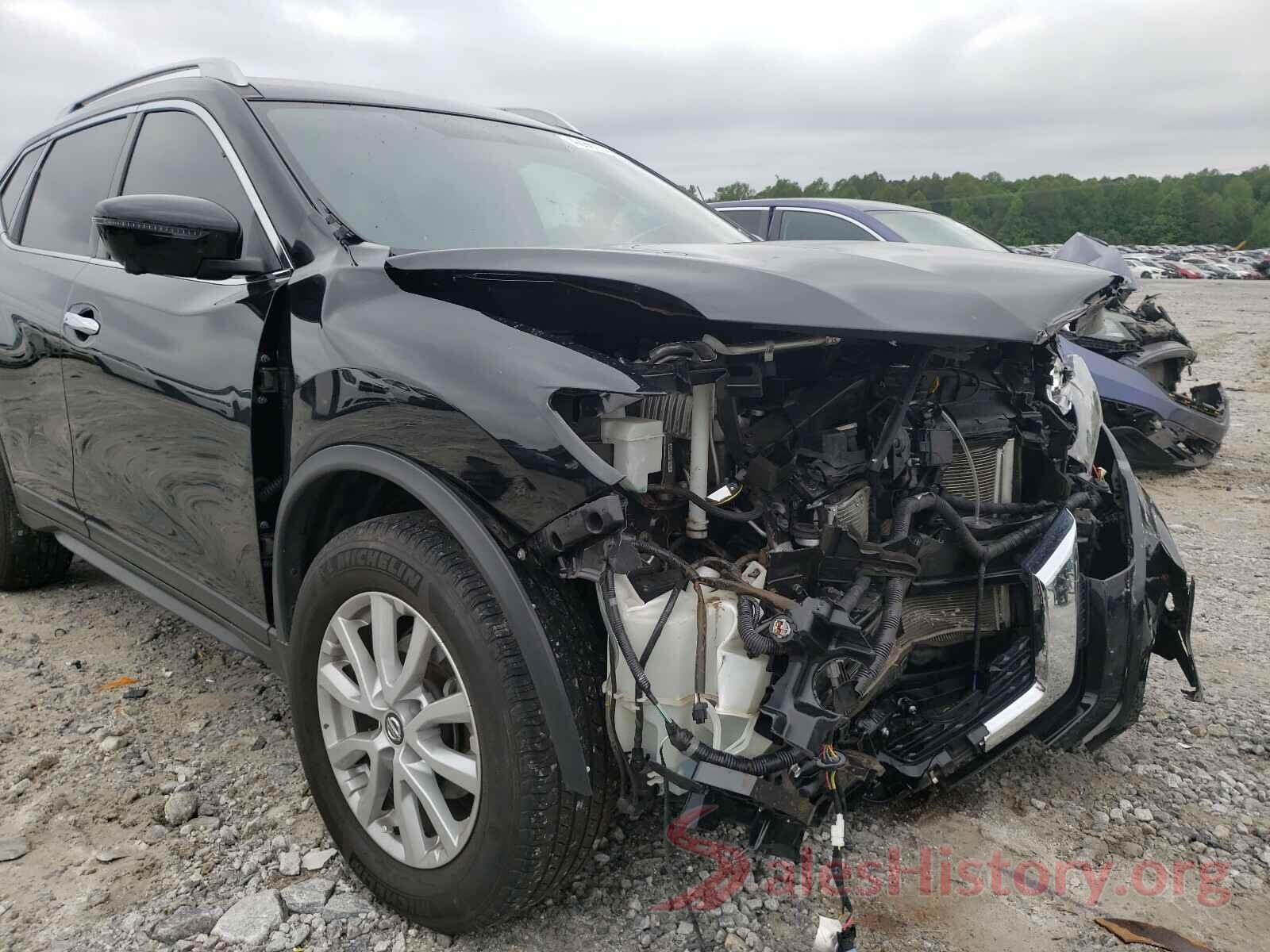 KNMAT2MTXJP599591 2018 NISSAN ROGUE