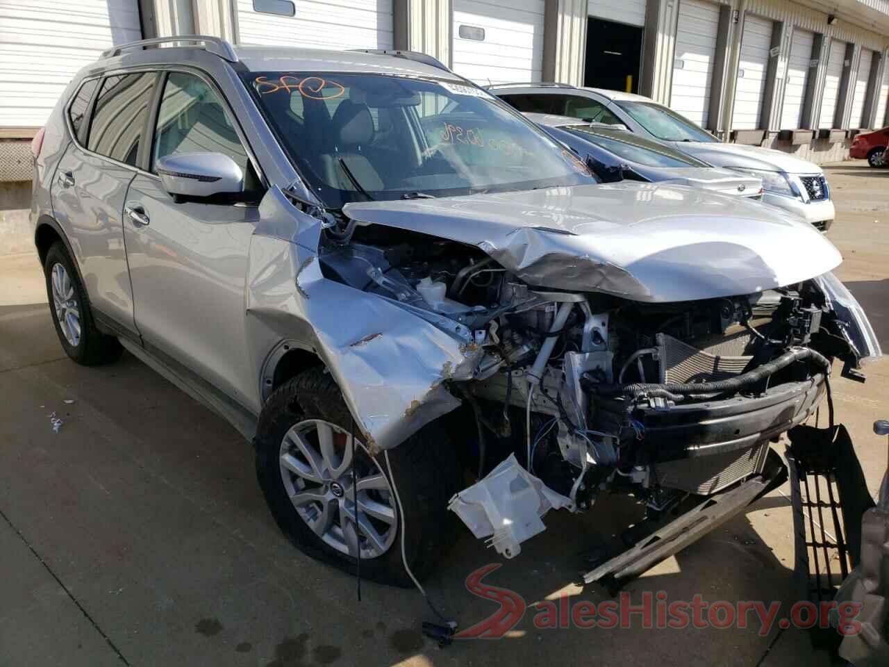 KNMAT2MV7JP557574 2018 NISSAN ROGUE