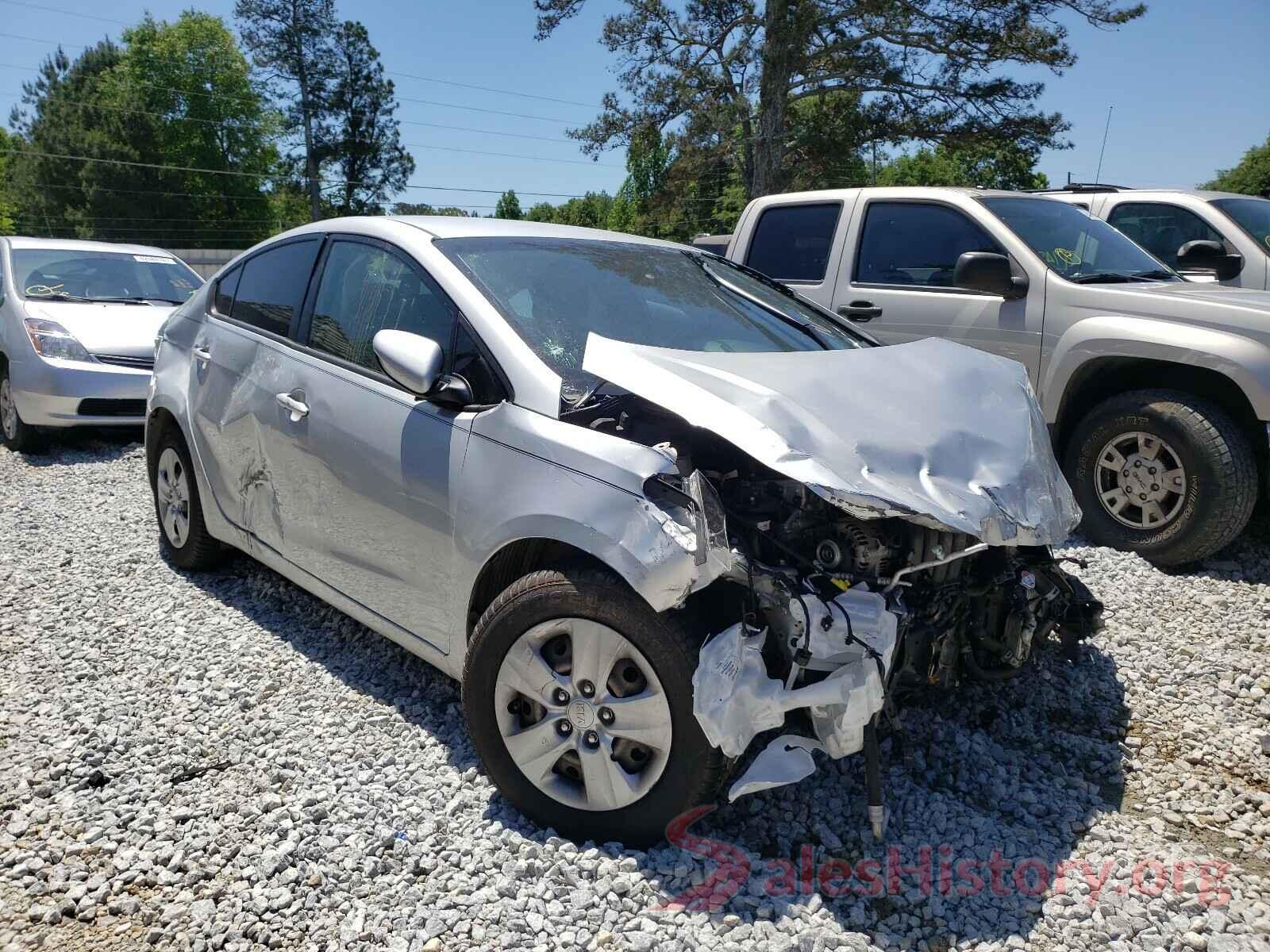 3KPFK4A7XJE280414 2018 KIA FORTE