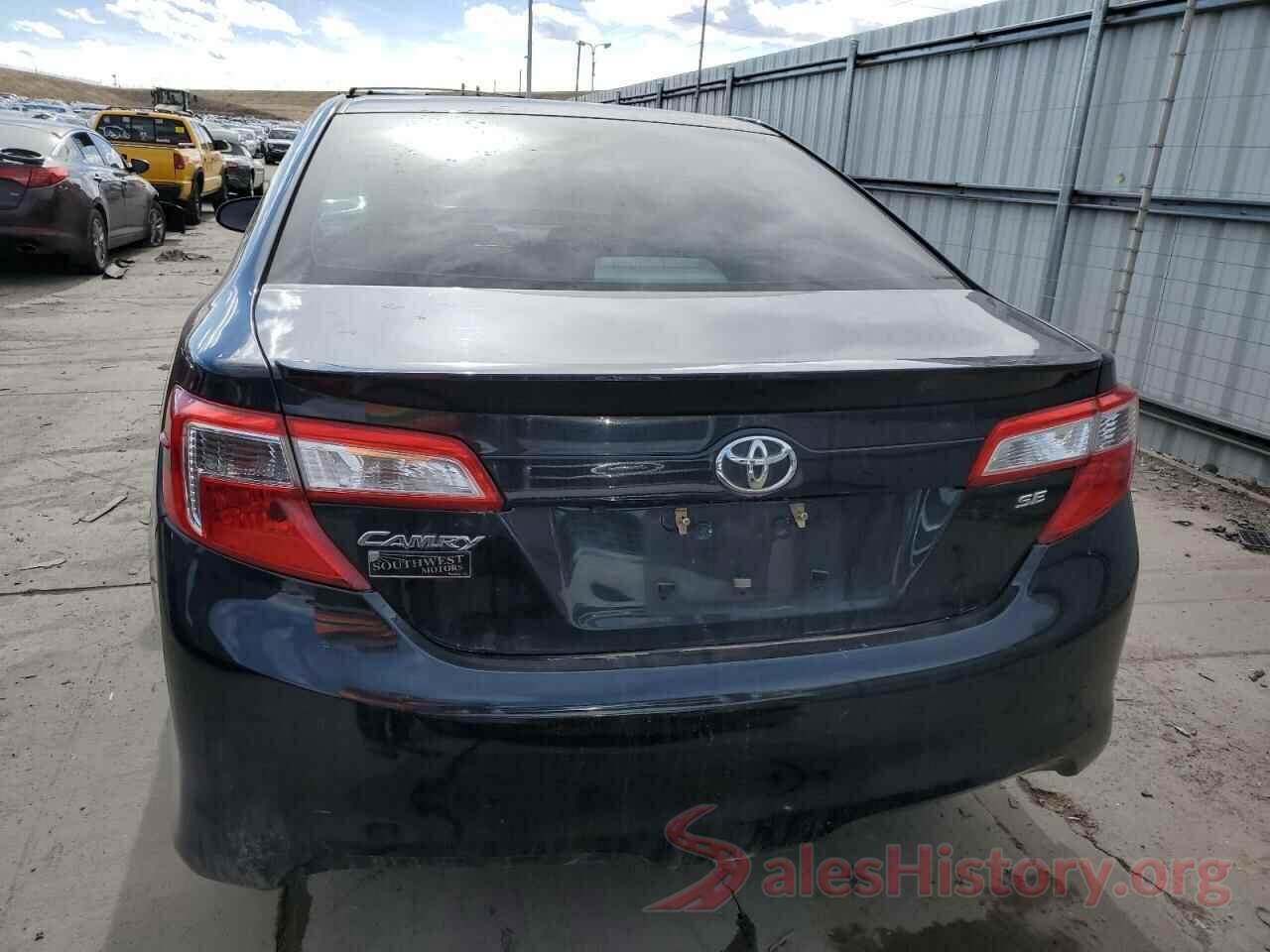 4T1BF1FK2EU838726 2014 TOYOTA CAMRY