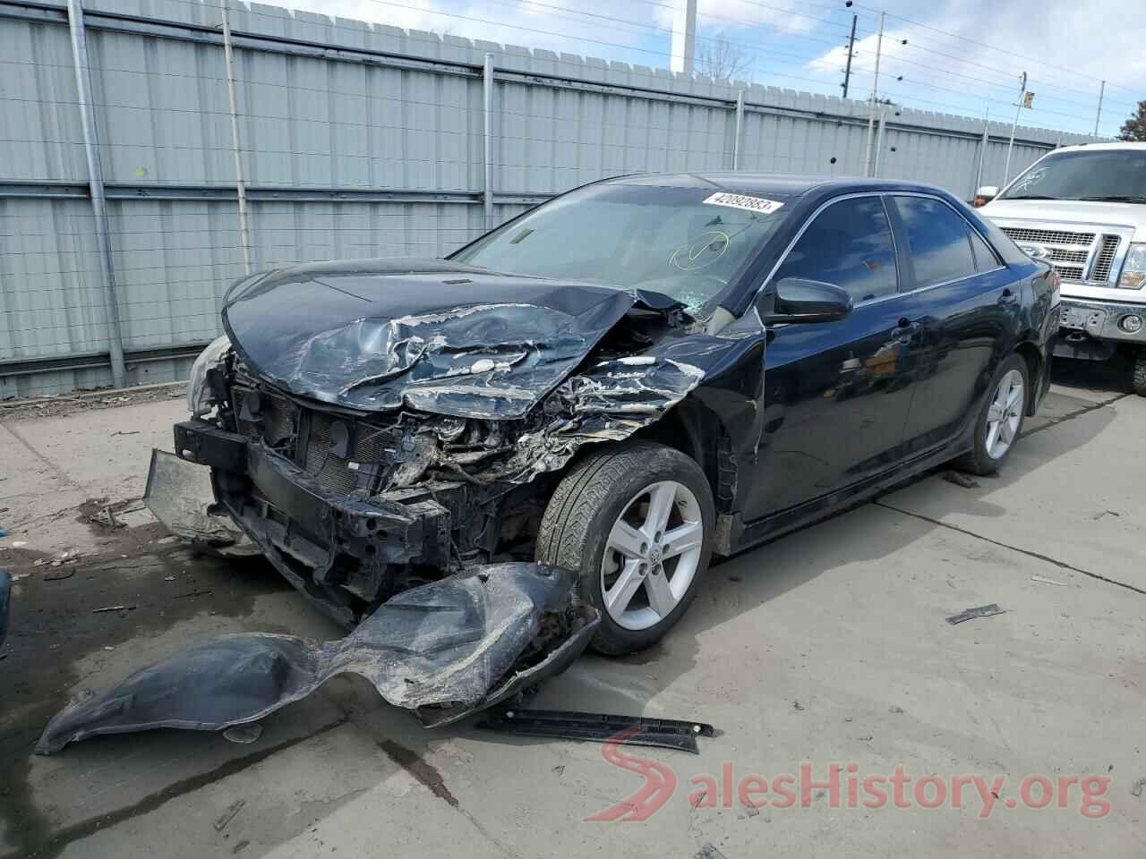 4T1BF1FK2EU838726 2014 TOYOTA CAMRY