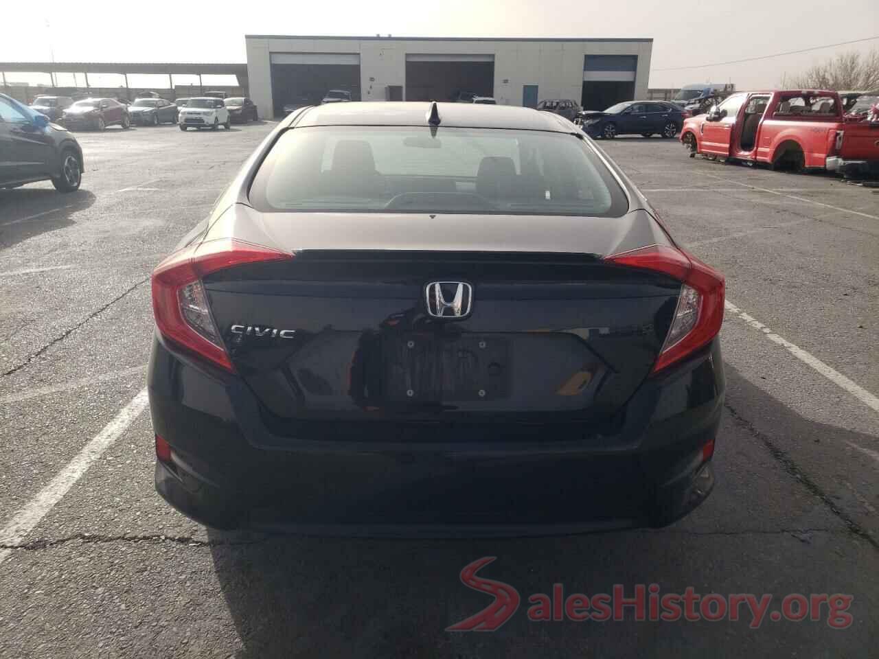 19XFC1F35JE001890 2018 HONDA CIVIC