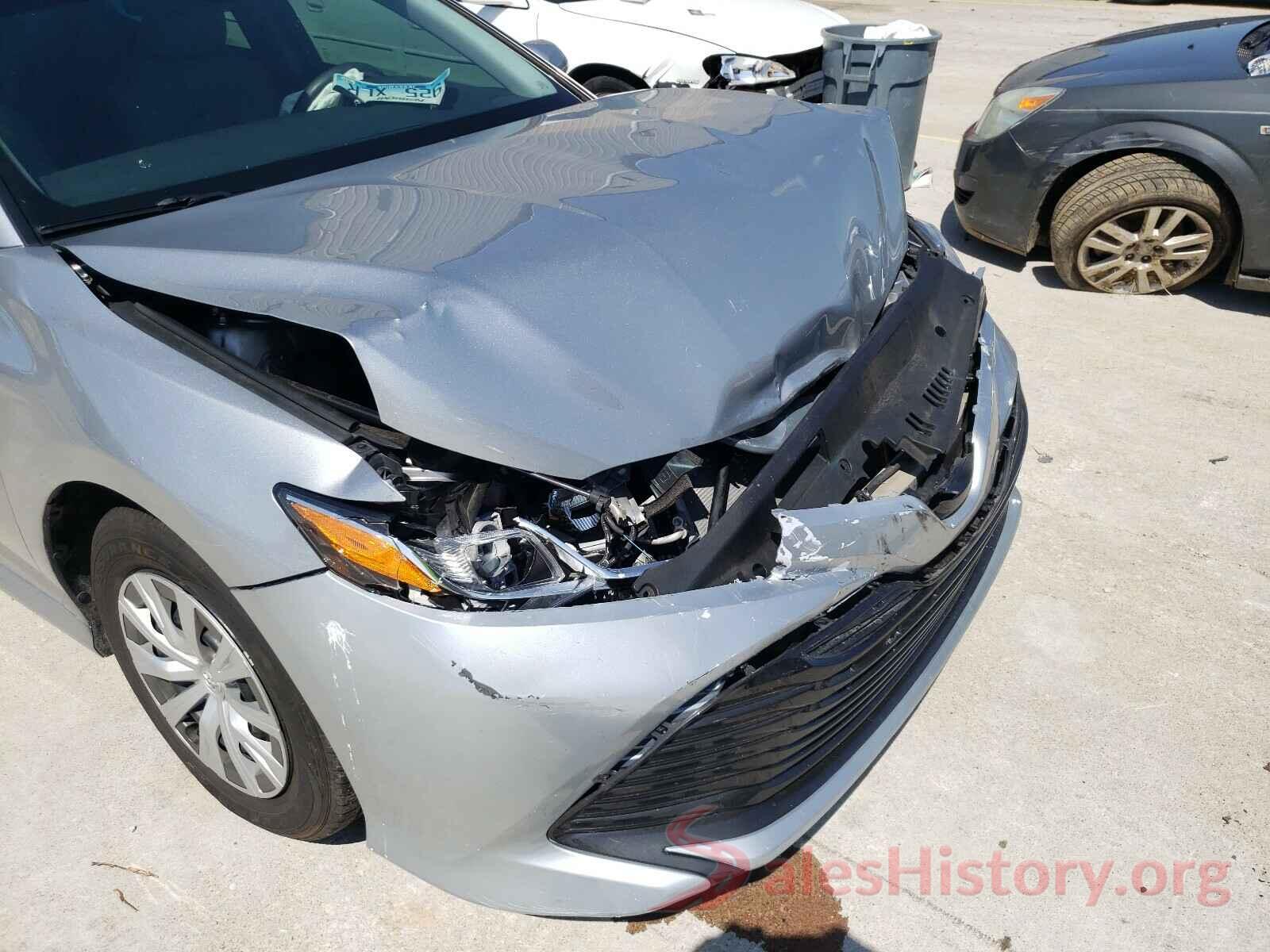 4T1B11HKXJU539765 2018 TOYOTA CAMRY