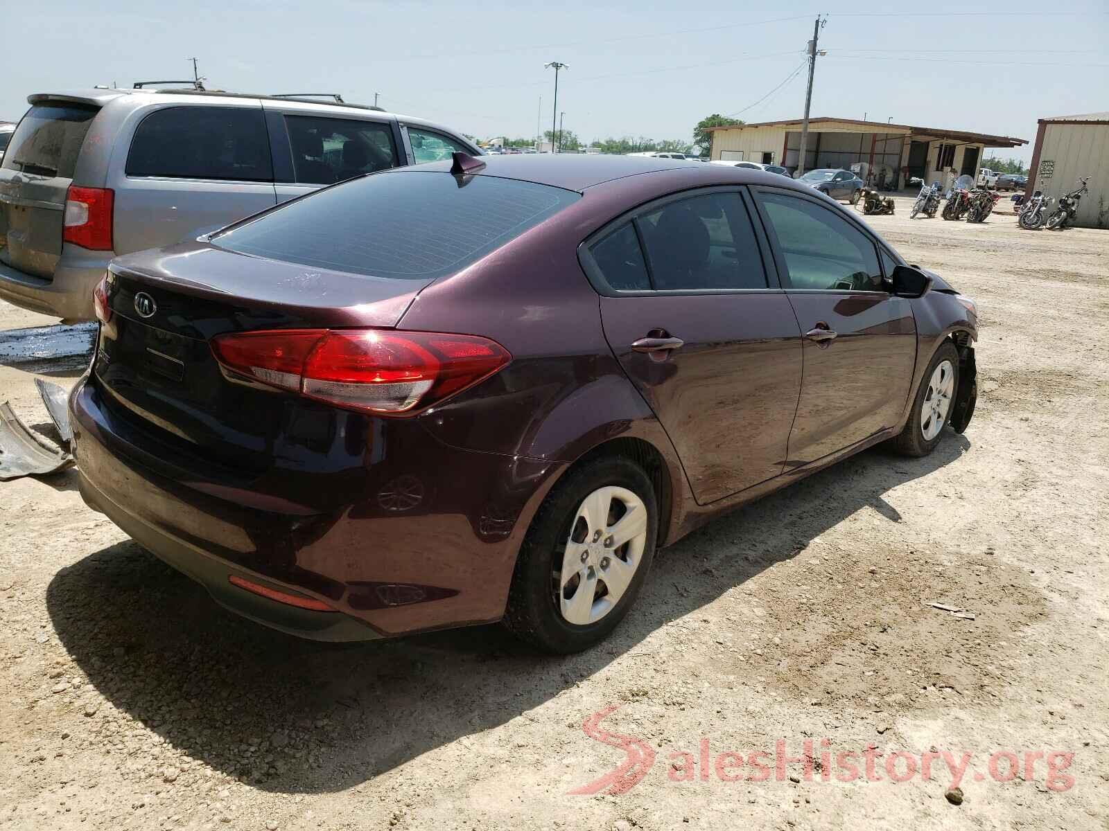 3KPFK4A72HE058217 2017 KIA FORTE