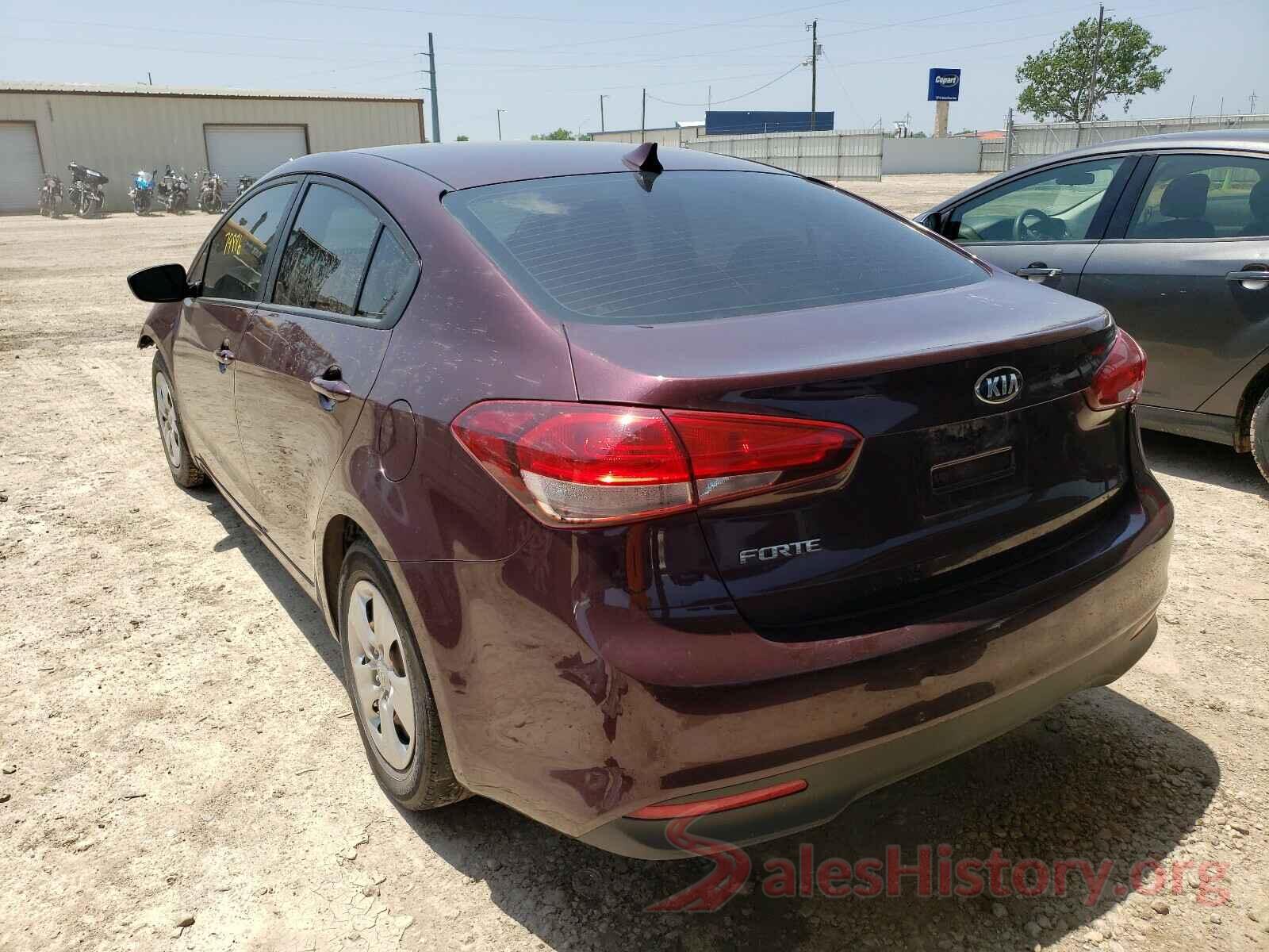 3KPFK4A72HE058217 2017 KIA FORTE