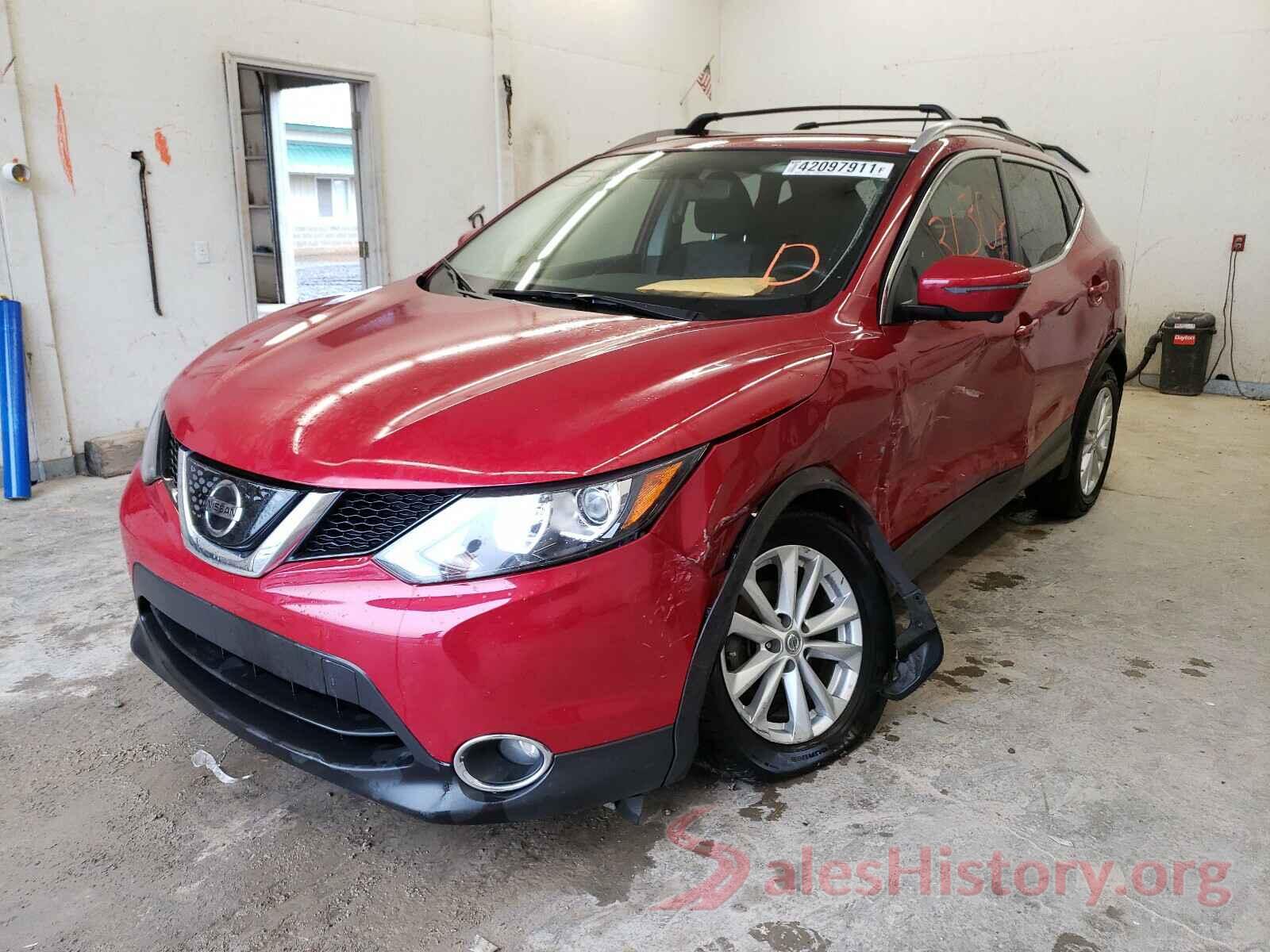 JN1BJ1CP1JW162886 2018 NISSAN ROGUE