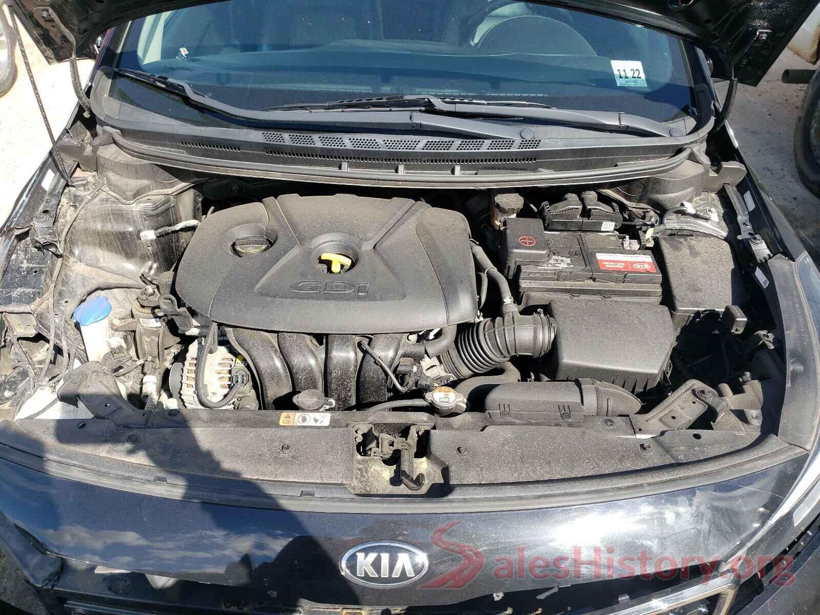 KNAFX5A82H5668191 2017 KIA FORTE