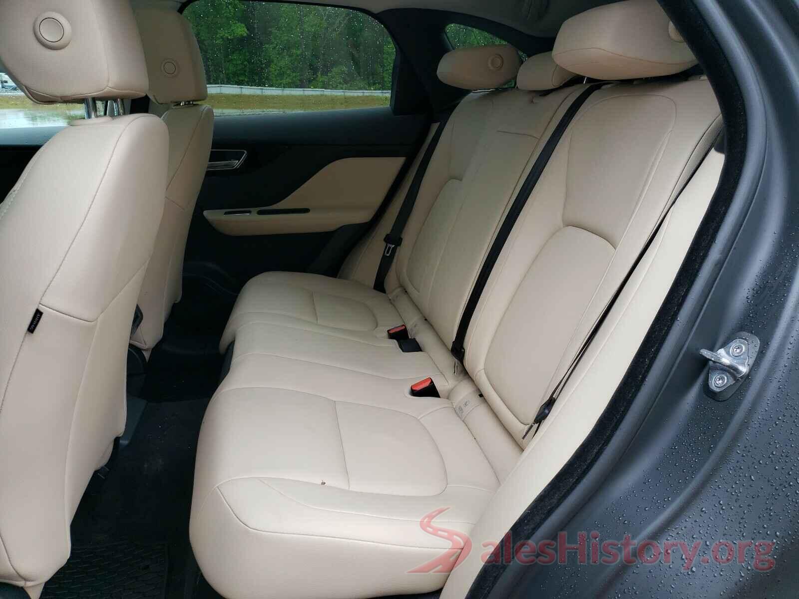 SADCJ2FX4JA270794 2018 JAGUAR F-PACE