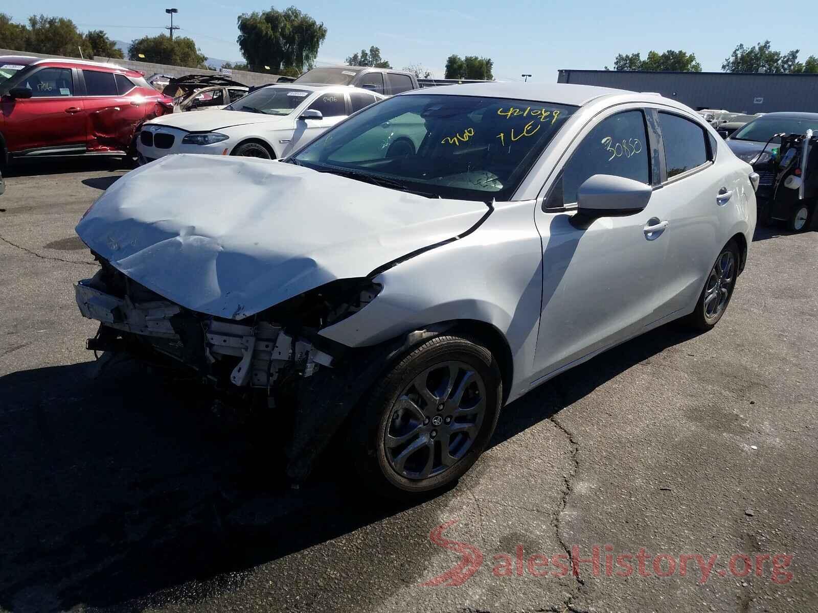 3MYDLBYV0KY514736 2019 TOYOTA YARIS