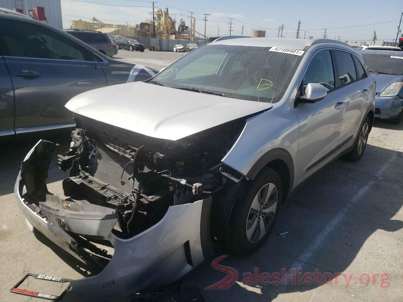 KNDCB3LC4K5318918 2019 KIA NIRO