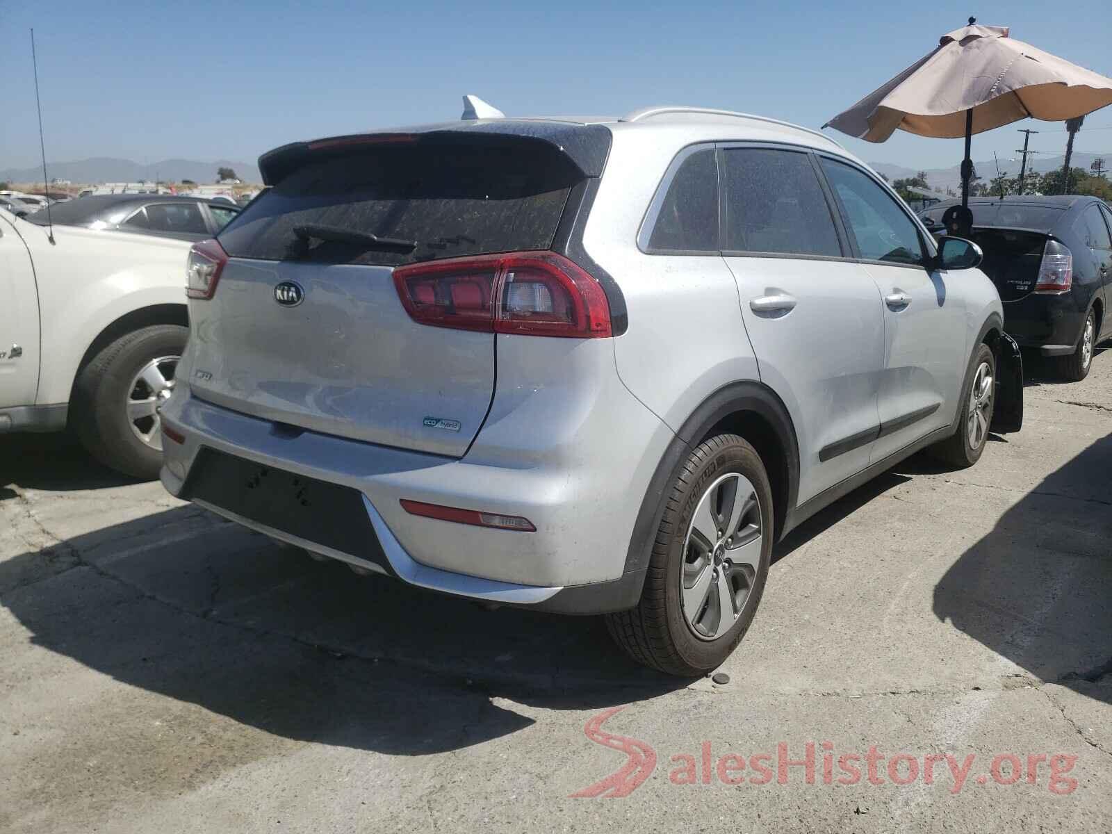 KNDCB3LC4K5318918 2019 KIA NIRO