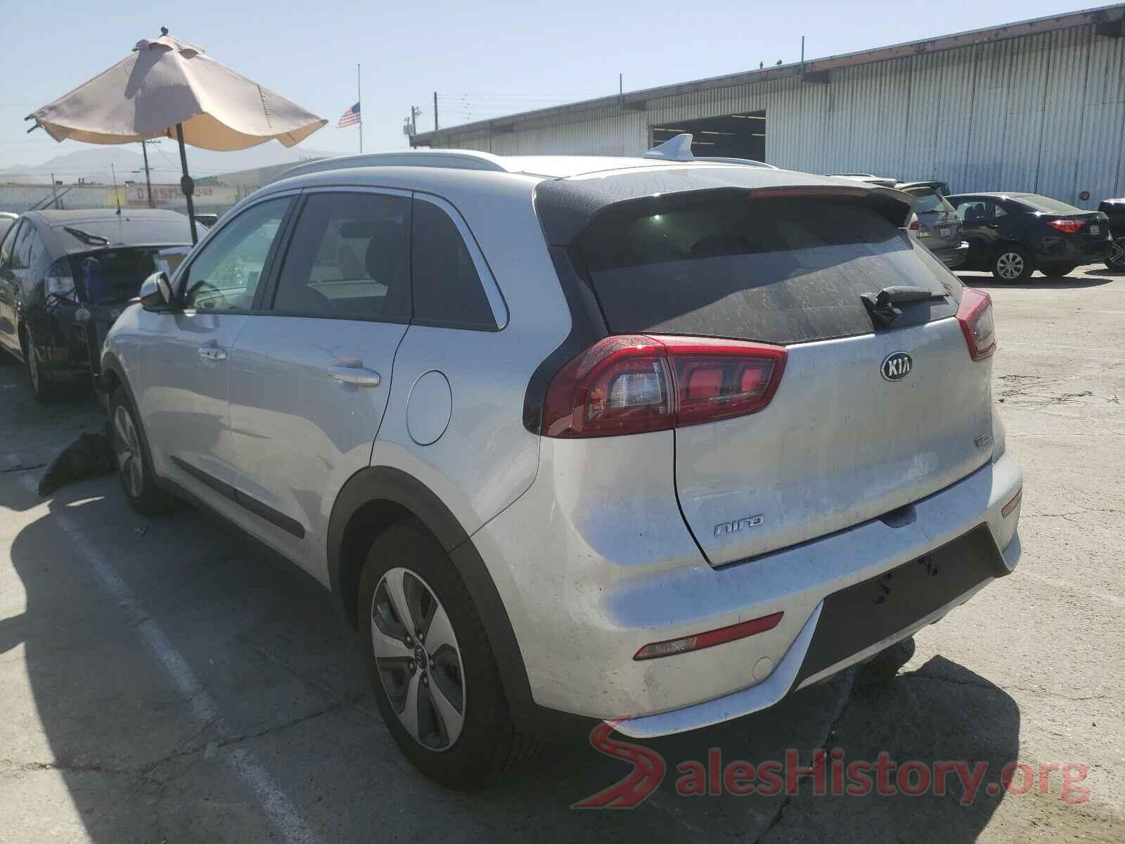 KNDCB3LC4K5318918 2019 KIA NIRO