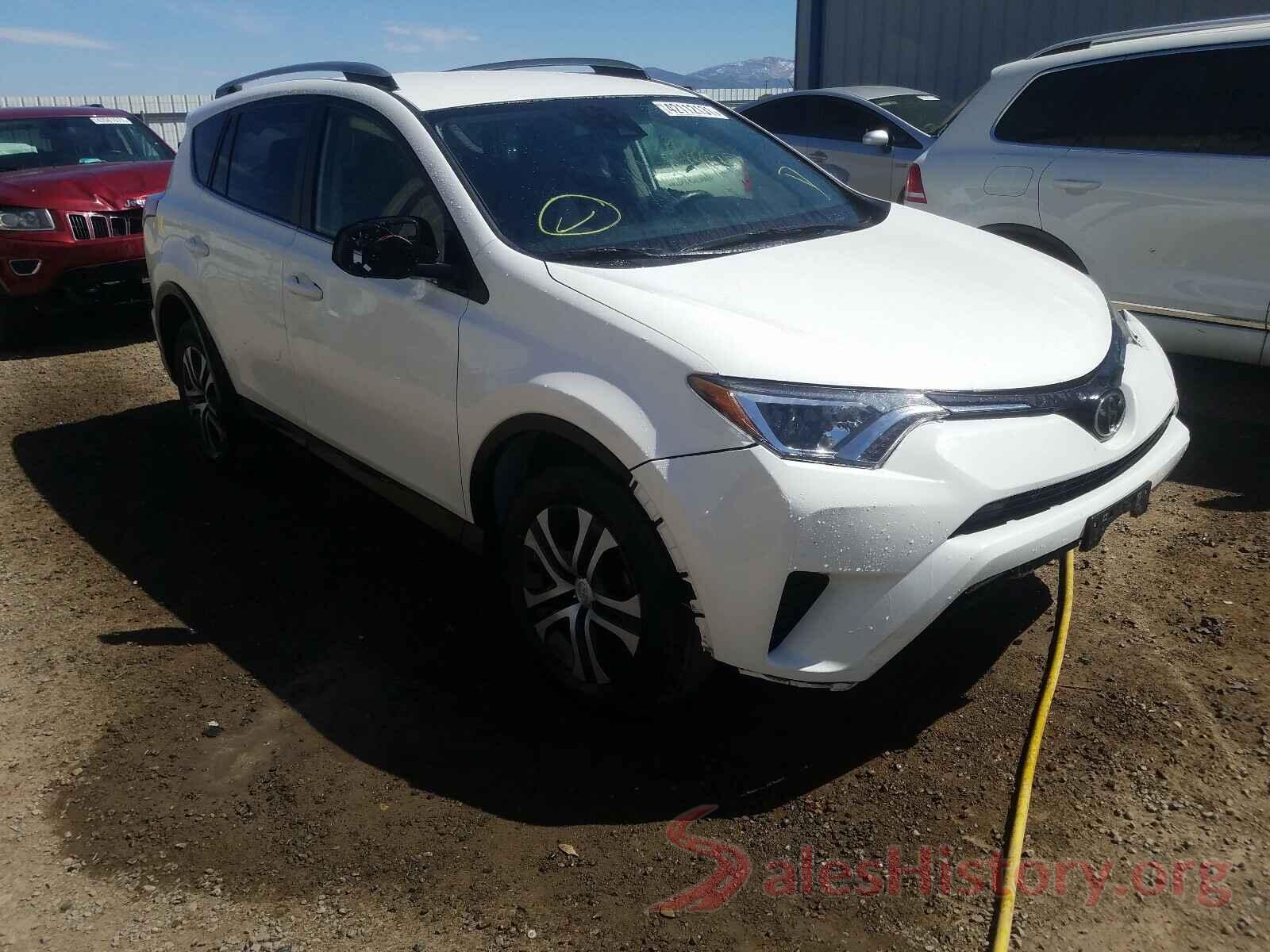 JTMBFREV7JJ217640 2018 TOYOTA RAV4