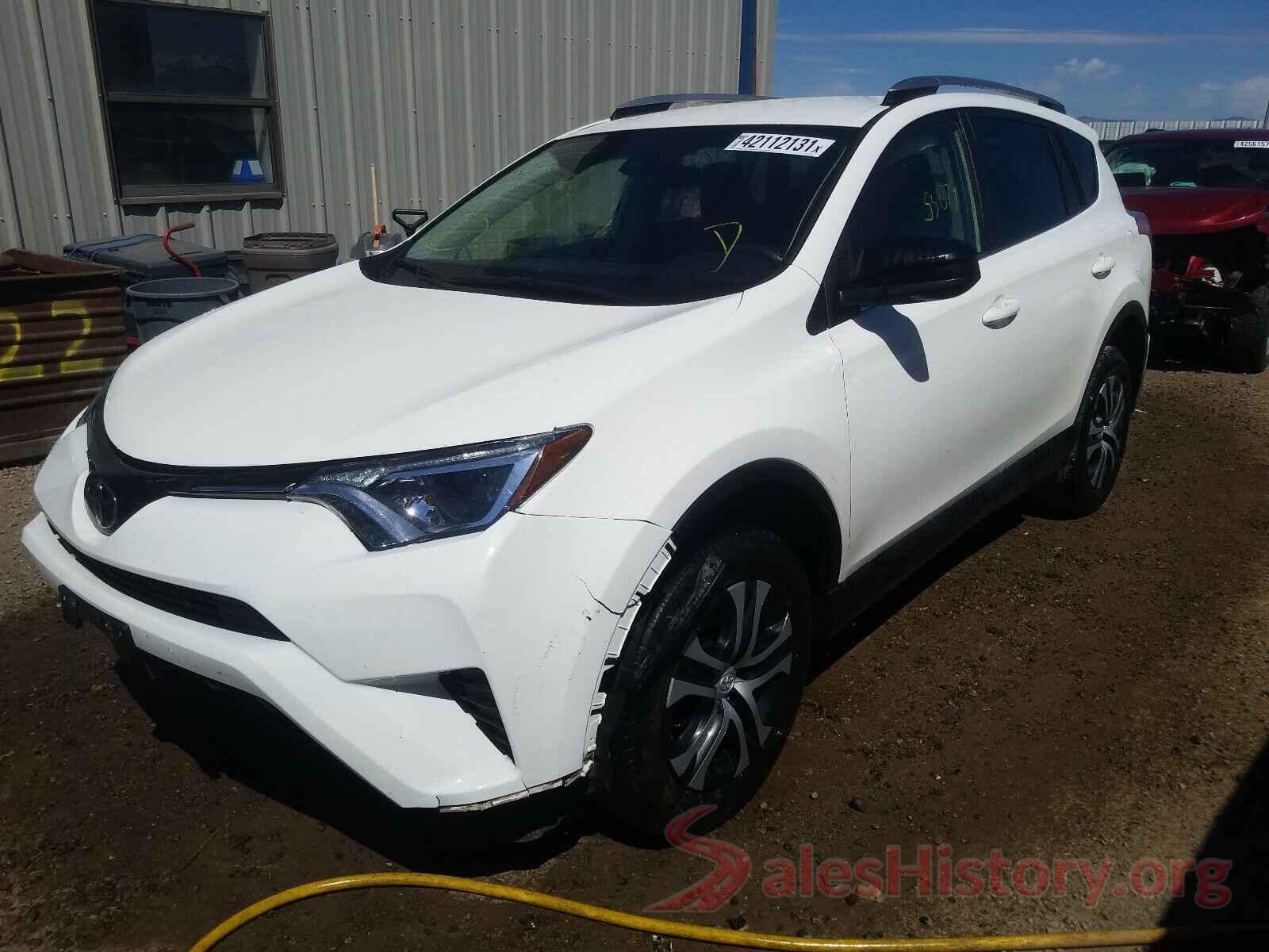 JTMBFREV7JJ217640 2018 TOYOTA RAV4