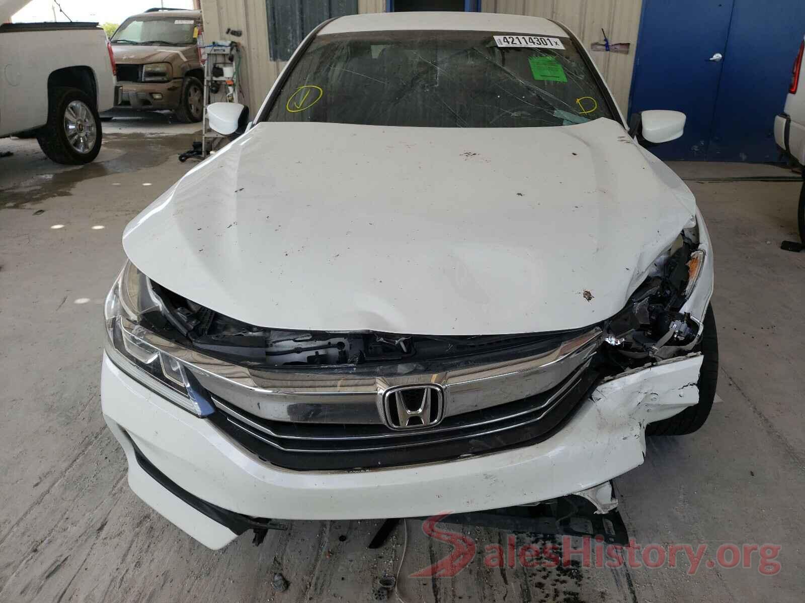 1HGCR2F51HA281931 2017 HONDA ACCORD