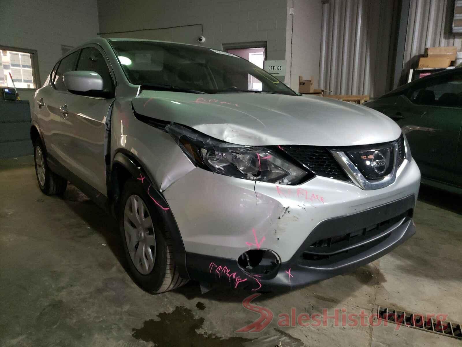 JN1BJ1CR1JW265310 2018 NISSAN ROGUE