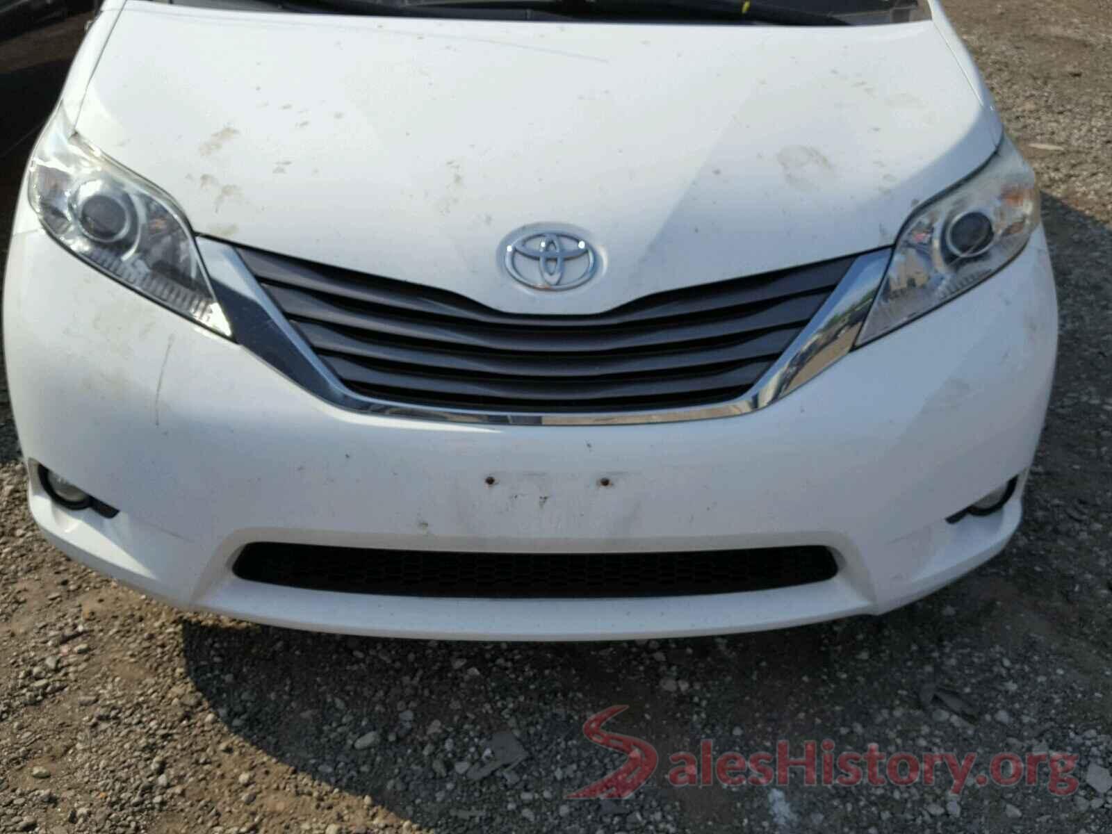 5TDYK3DC4BS148428 2011 TOYOTA SIENNA XLE