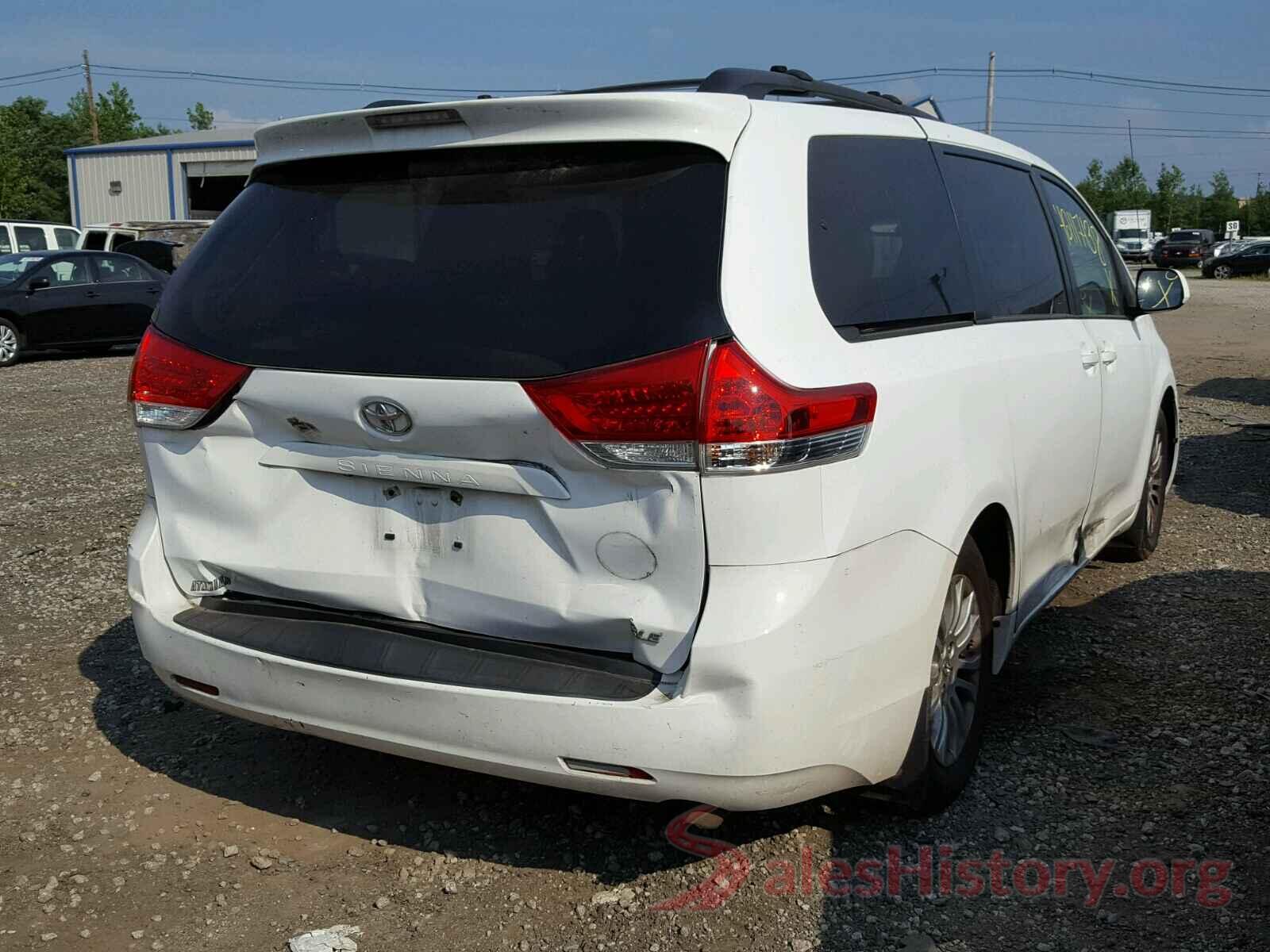 5TDYK3DC4BS148428 2011 TOYOTA SIENNA XLE