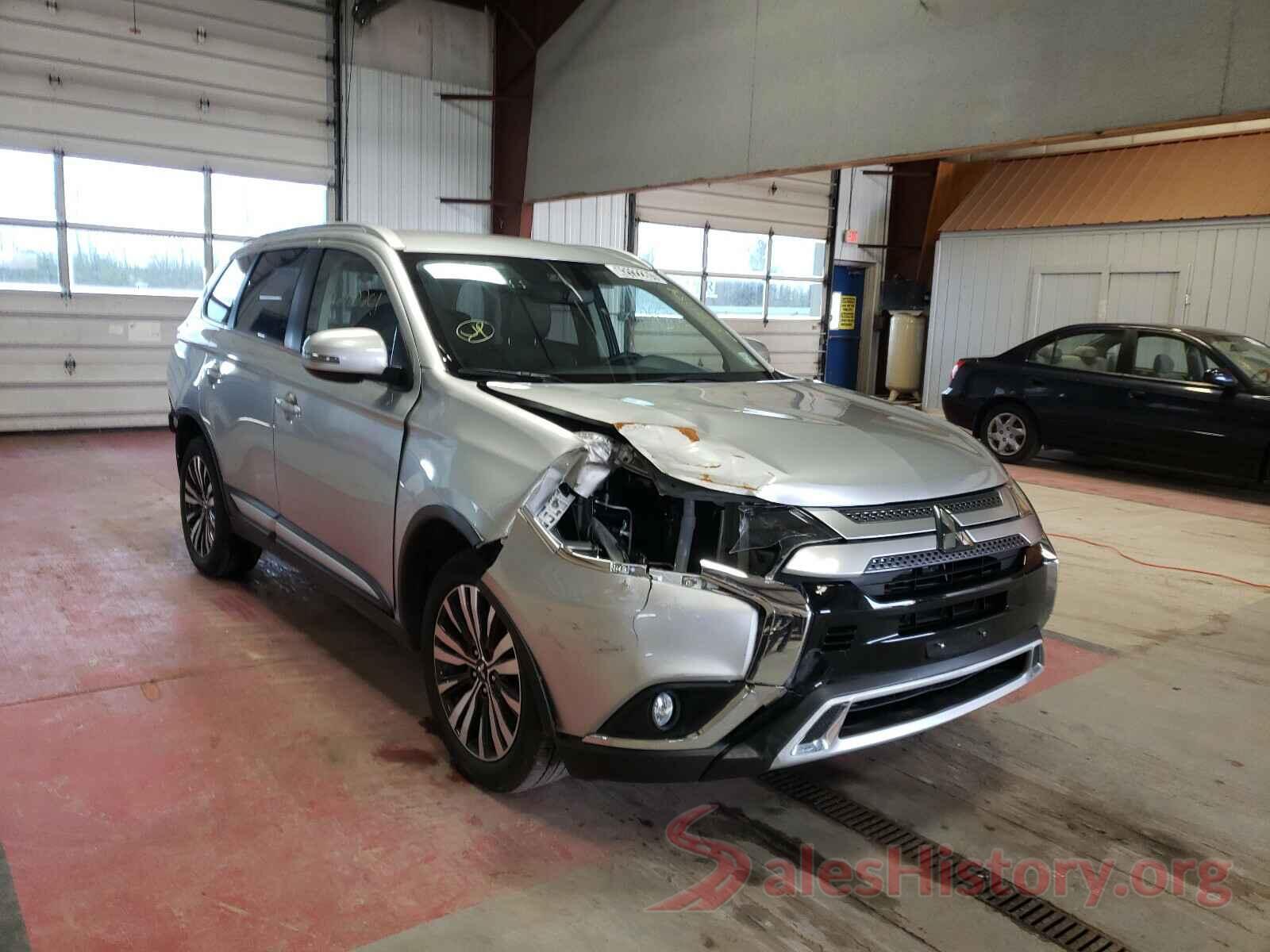 JA4AZ3A35LZ030254 2020 MITSUBISHI OUTLANDER