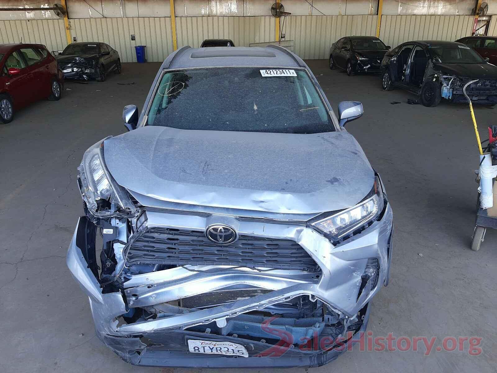 2T3W1RFV2MC098286 2021 TOYOTA RAV4