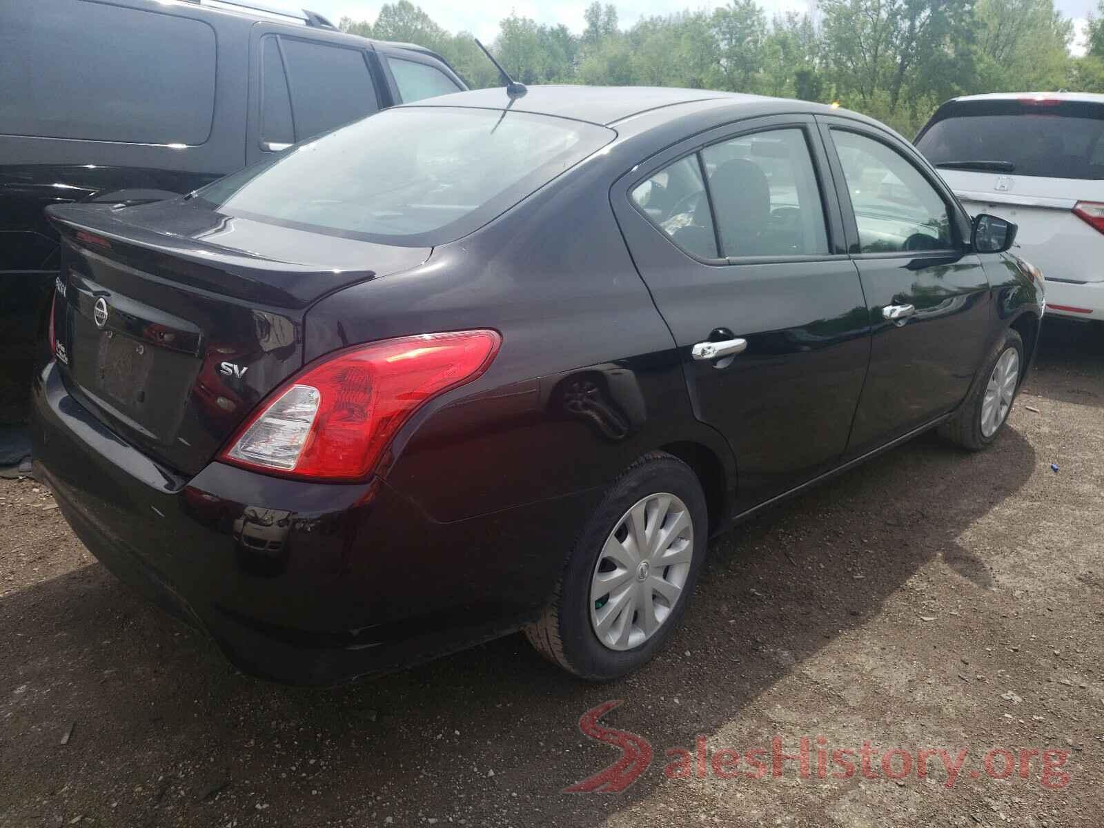 3N1CN7AP1JL824017 2018 NISSAN VERSA