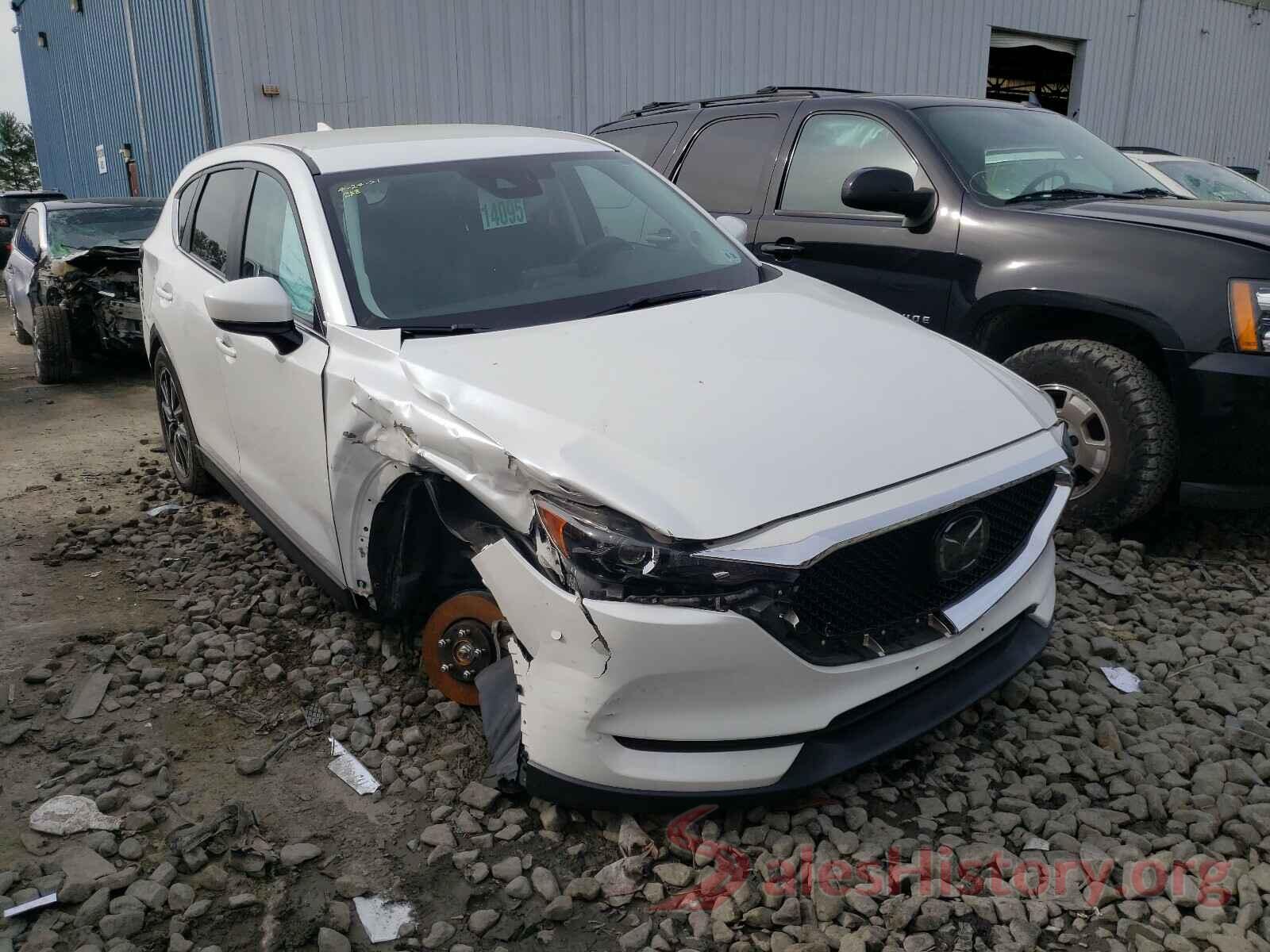 JM3KFBCM4J0360589 2018 MAZDA CX-5