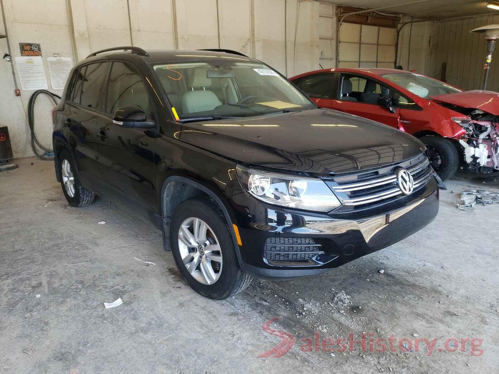 WVGAV7AX8HK029607 2017 VOLKSWAGEN TIGUAN