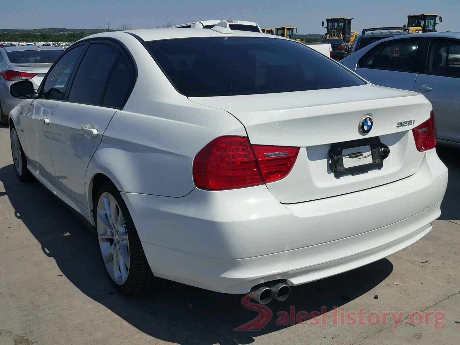 WBAPH5G50BNM74216 2011 BMW 3 SERIES