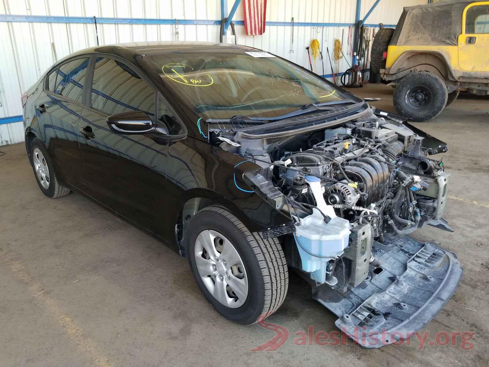 3KPFL4A77JE164861 2018 KIA FORTE